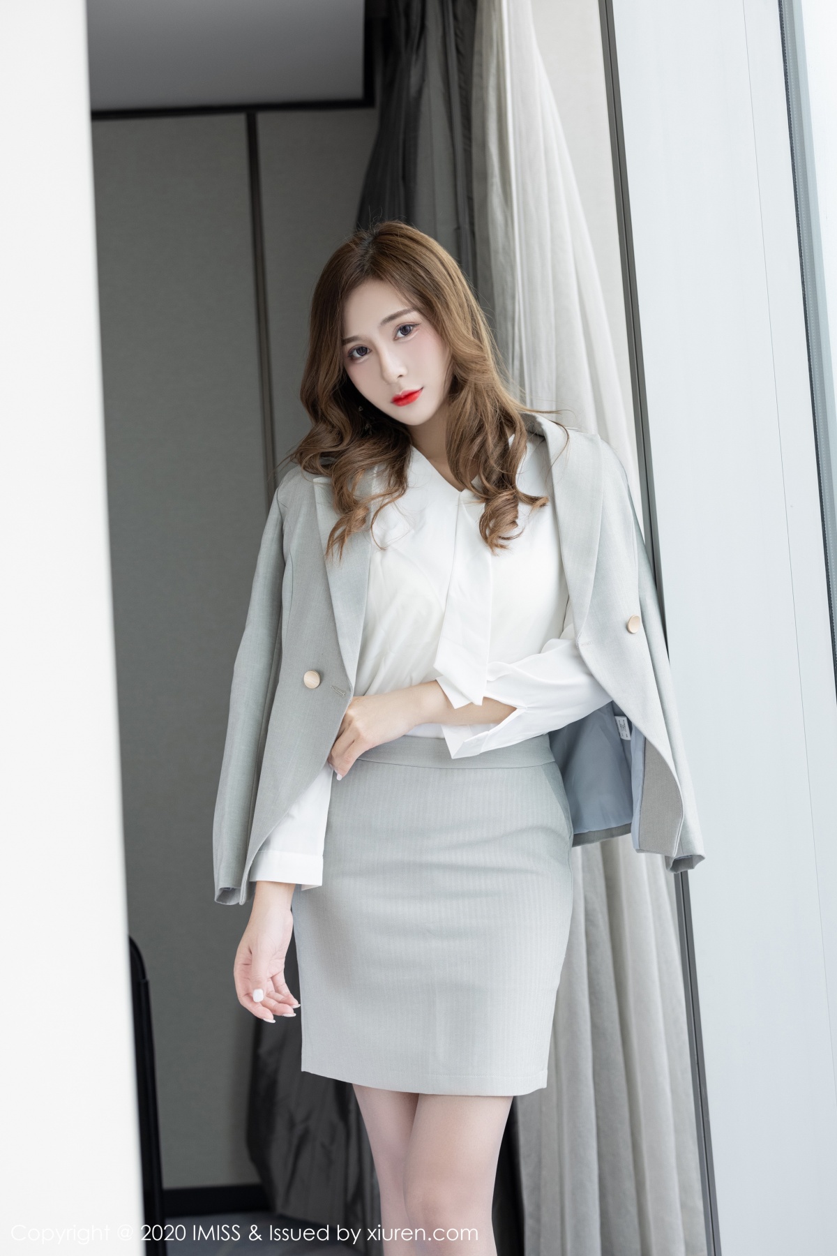 爱蜜社 [IMISS] 2020.12.11 VOL.535 Lavinia肉肉 秀人套图 第2张
