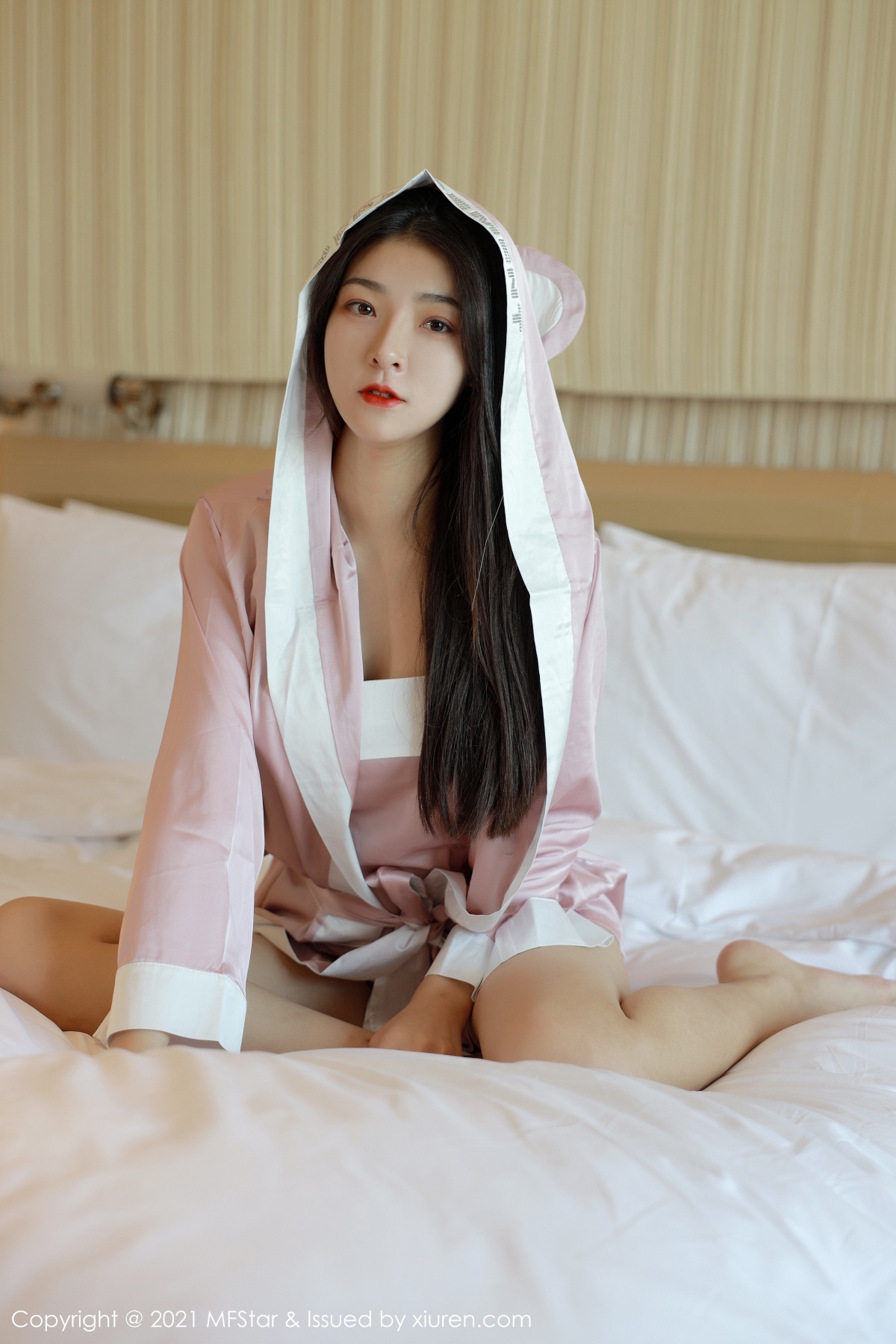模范学院 [MFStar] 2021.02.03 VOL.453 Laura苏雨彤 秀人套图 第3张