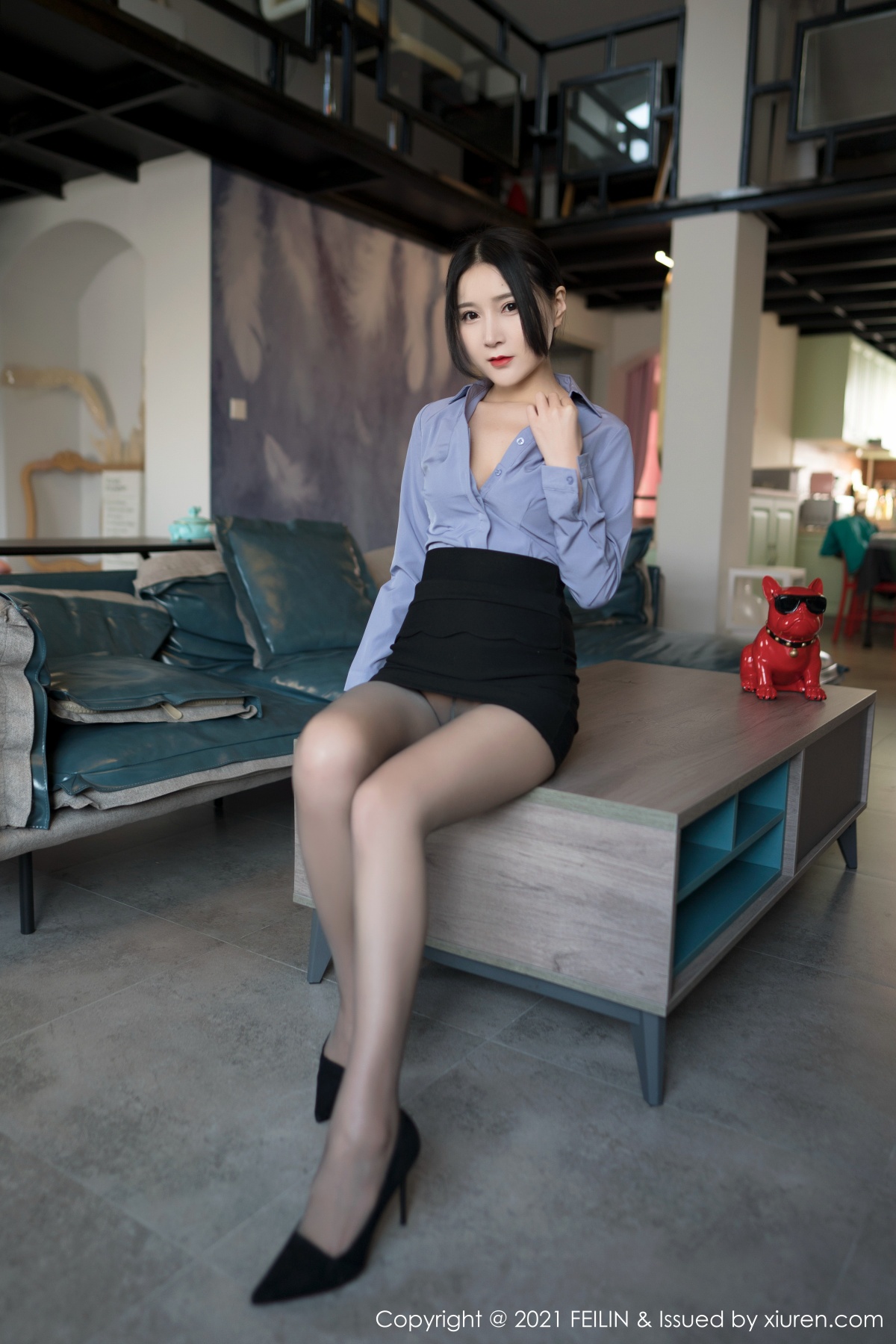 嗲囡囡- [FEILIN] 2021.01.19 VOL.369 林煊煊 秀人套图 第3张