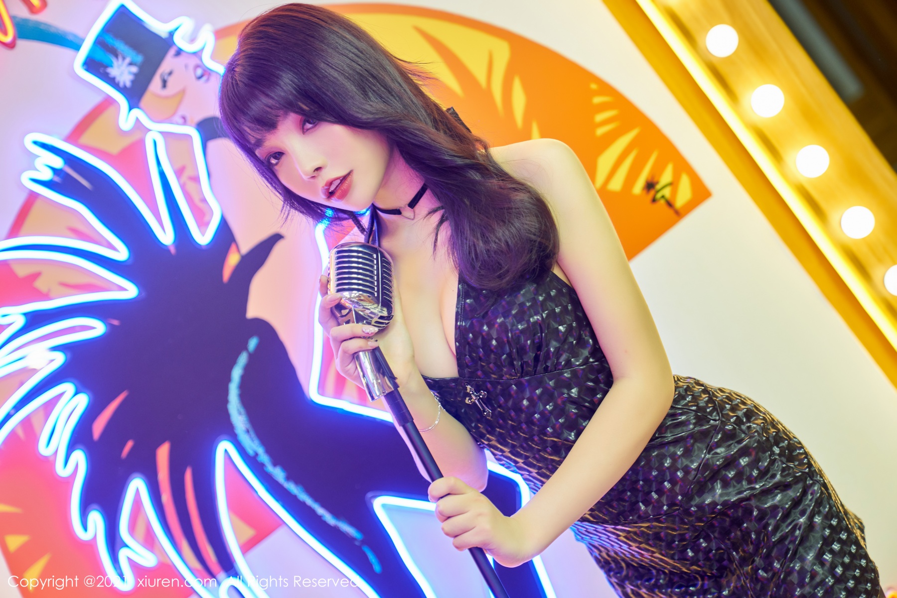 [XIUREN] 2021.01.08 芝芝Booty 秀人套图 第2张