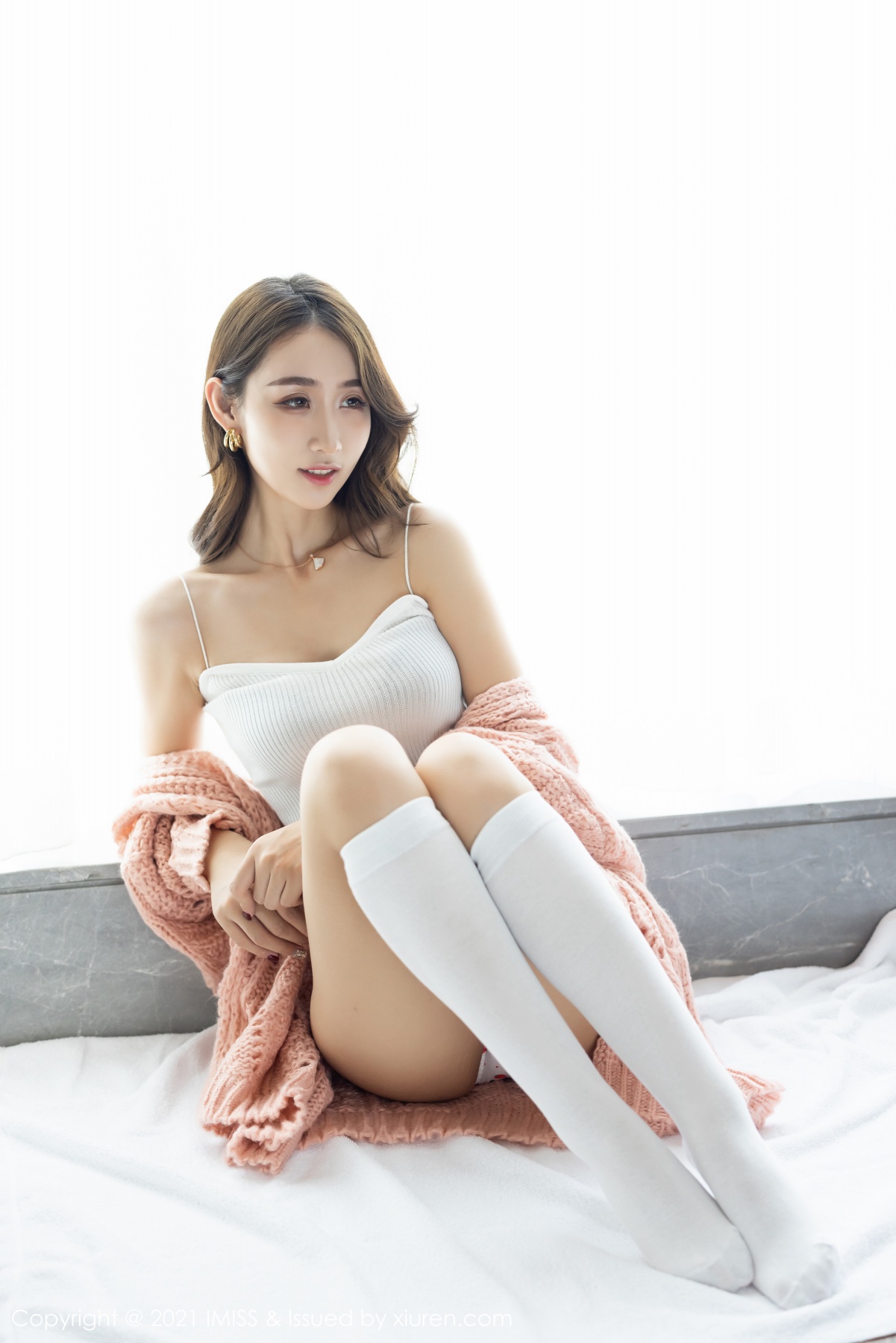 爱蜜社 [IMISS] 2021.03.10 VOL.561 萌白酱 秀人套图 第2张