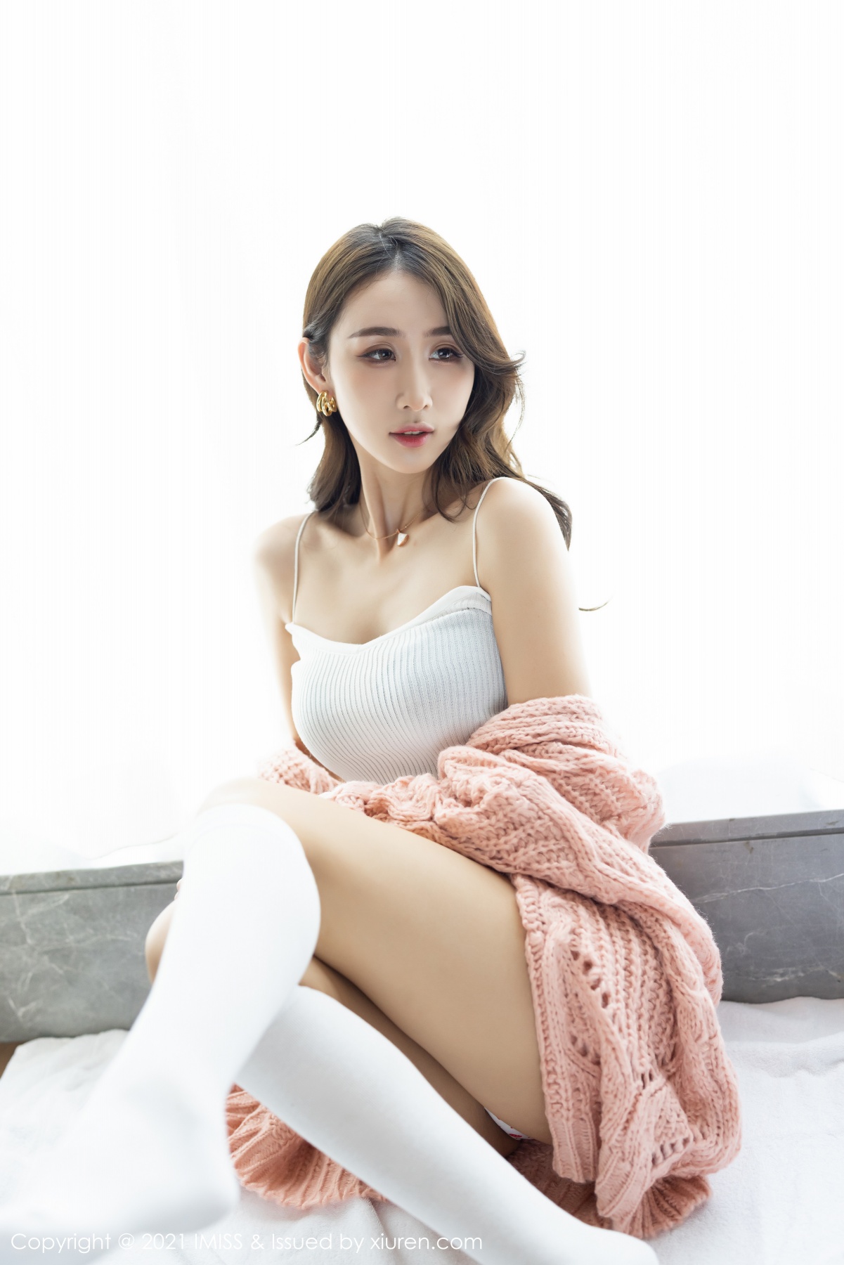 爱蜜社 [IMISS] 2021.03.10 VOL.561 萌白酱 秀人套图 第4张