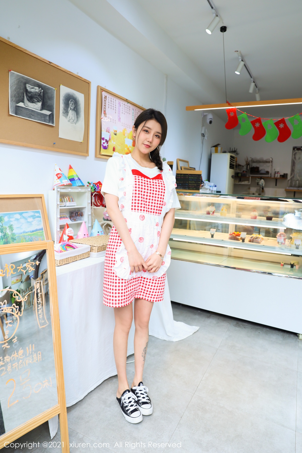 [XIUREN] 2021.03.25 夏西CiCi 秀人套图 第2张