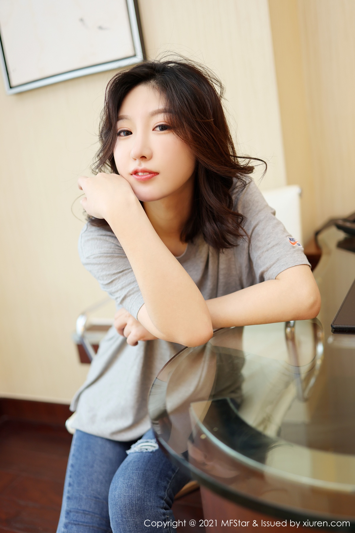 模范学院 [MFStar] 2021.03.26 VOL.474 人间荒糖 秀人套图 第3张