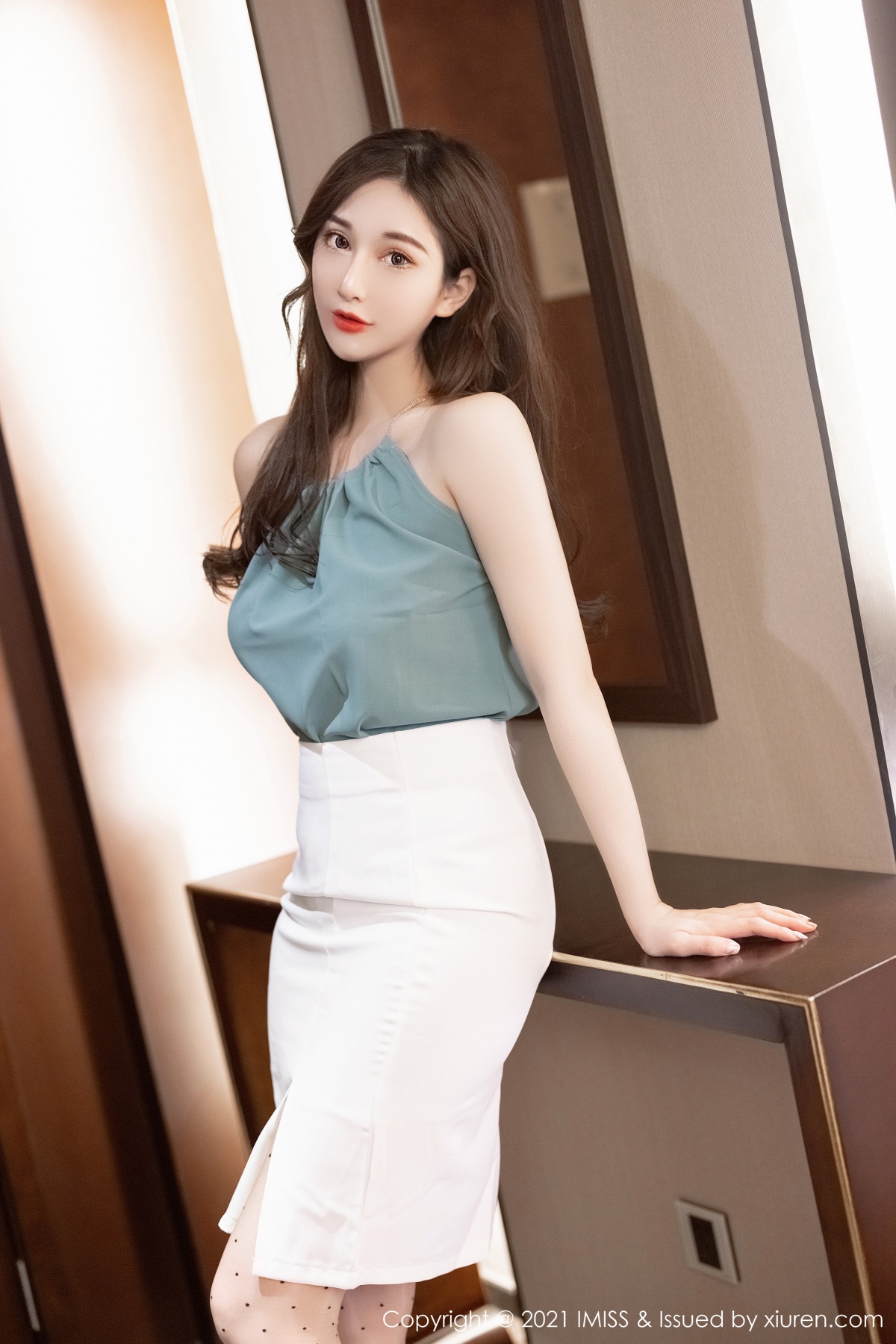 爱蜜社 [IMISS] 2021.05.10 VOL.590 Lavinia肉肉 秀人套图 第5张