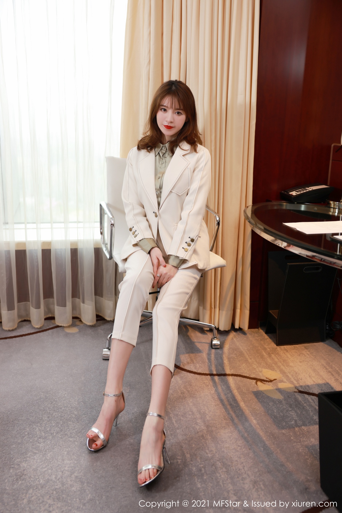 模范学院 [MFStar] 2021.04.23 VOL.485 yoo优优 秀人套图 第2张