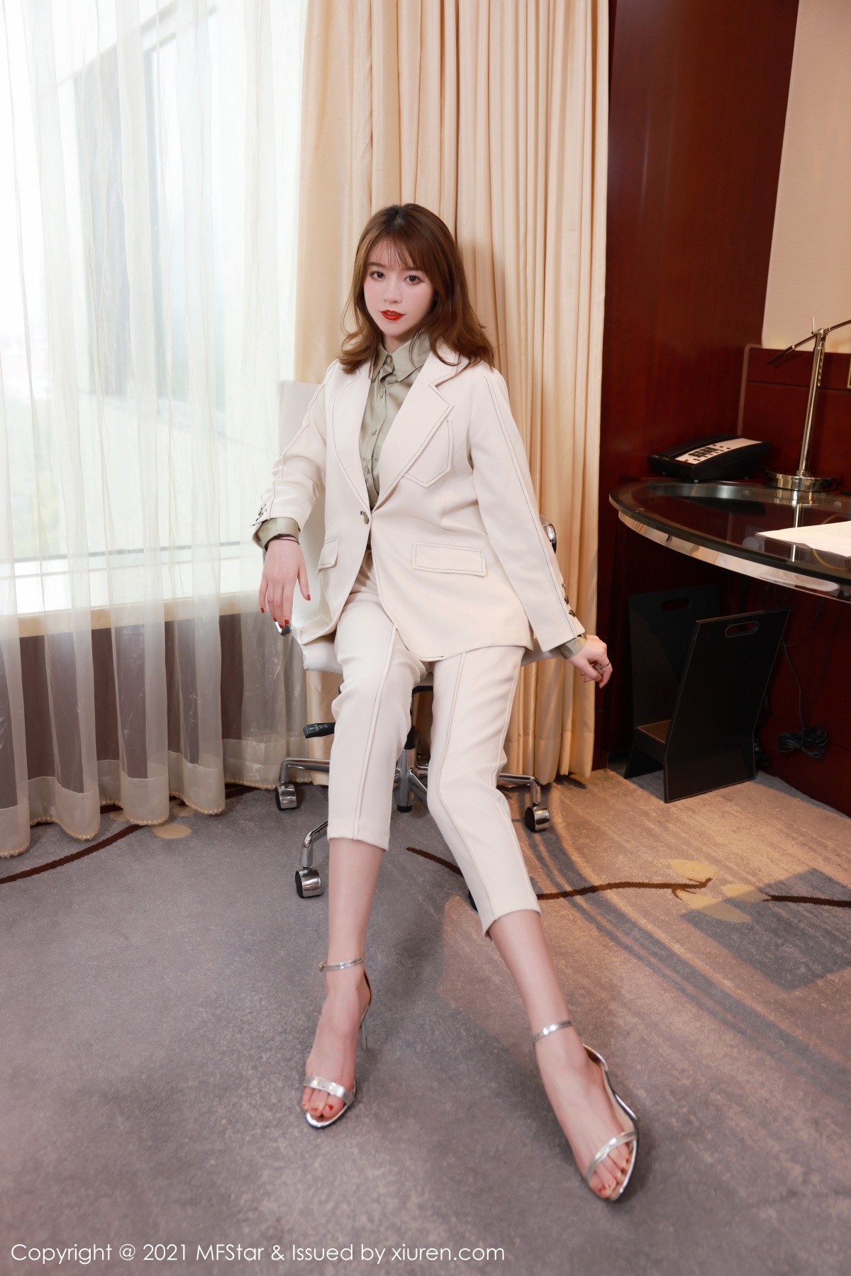 模范学院 [MFStar] 2021.04.23 VOL.485 yoo优优 秀人套图 第3张