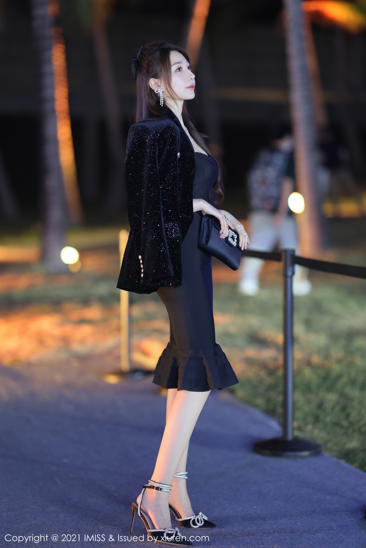 爱蜜社 [IMISS] 2021.05.28 VOL.597 Lynn刘奕宁 秀人套图 第2张