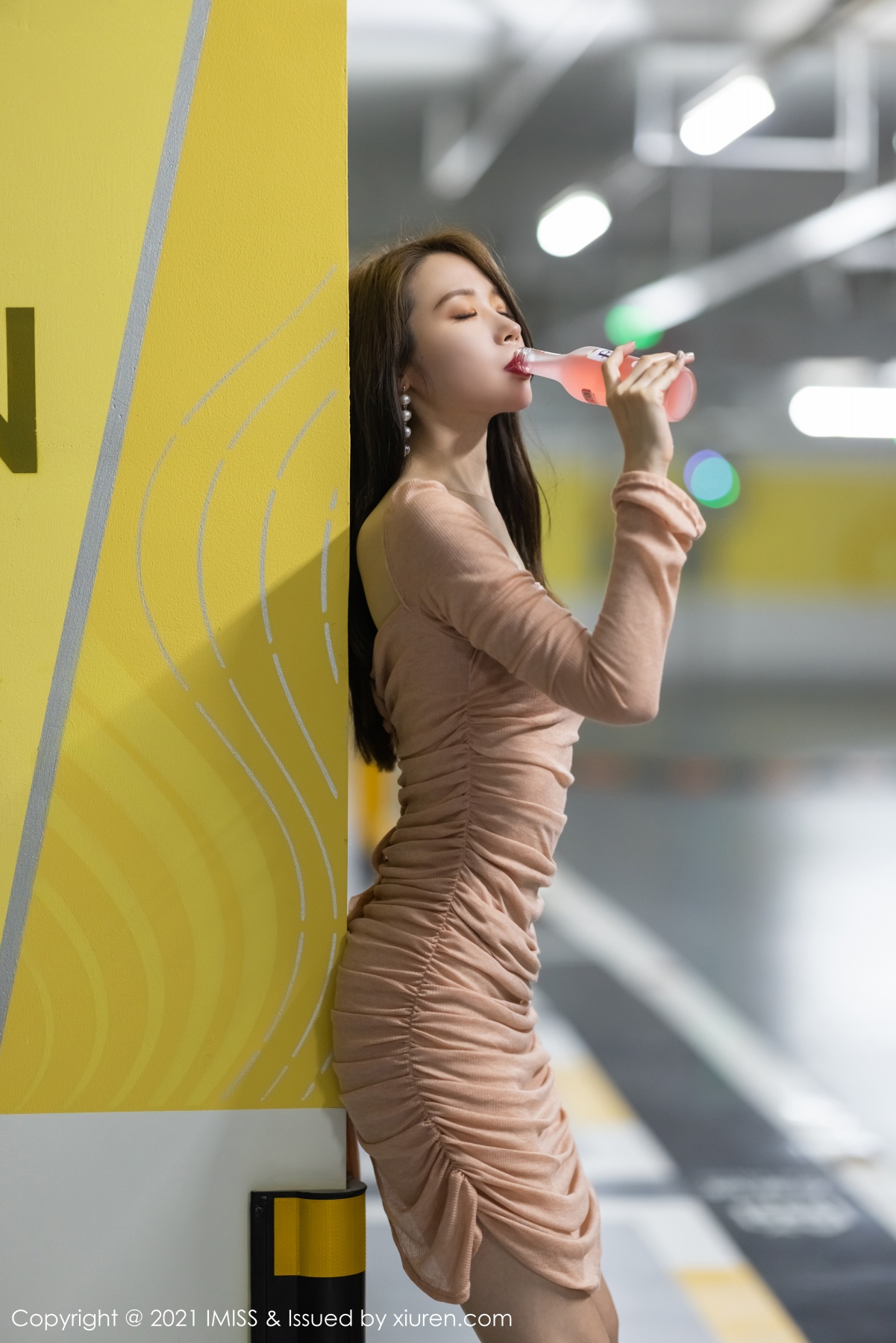 爱蜜社 [IMISS] 2021.05.26 VOL.596 梦心月 秀人套图 第3张