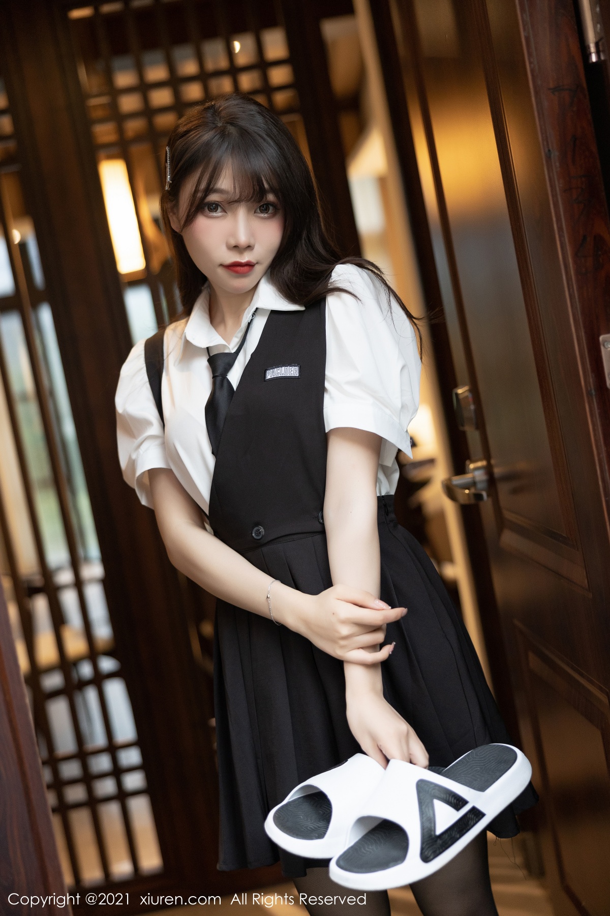 秀人 [XIUREN] 2021.07.08 芝芝Booty 秀人套图 第4张