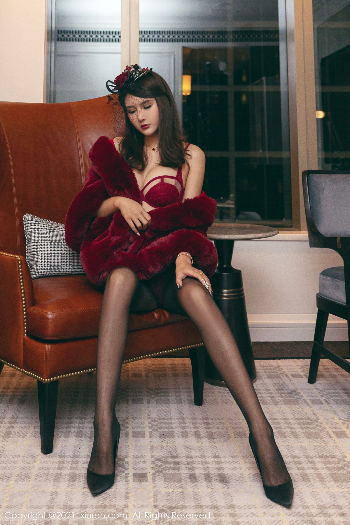 秀人 [XIUREN] 2021.06.16 Emily尹菲 秀人套图 第3张