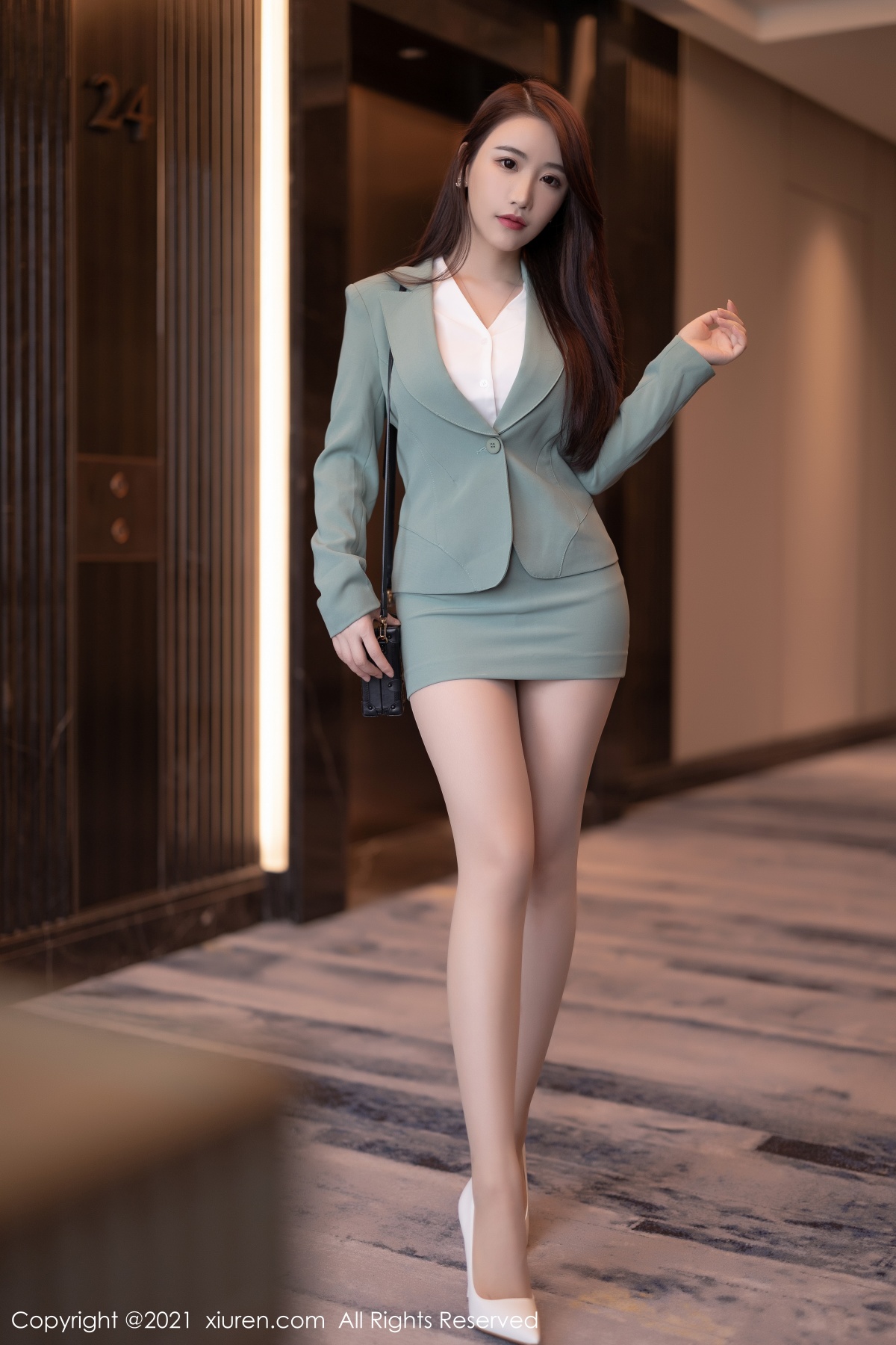 秀人 [XIUREN] 2021.07.28 Cherry绯月樱 秀人套图 第3张