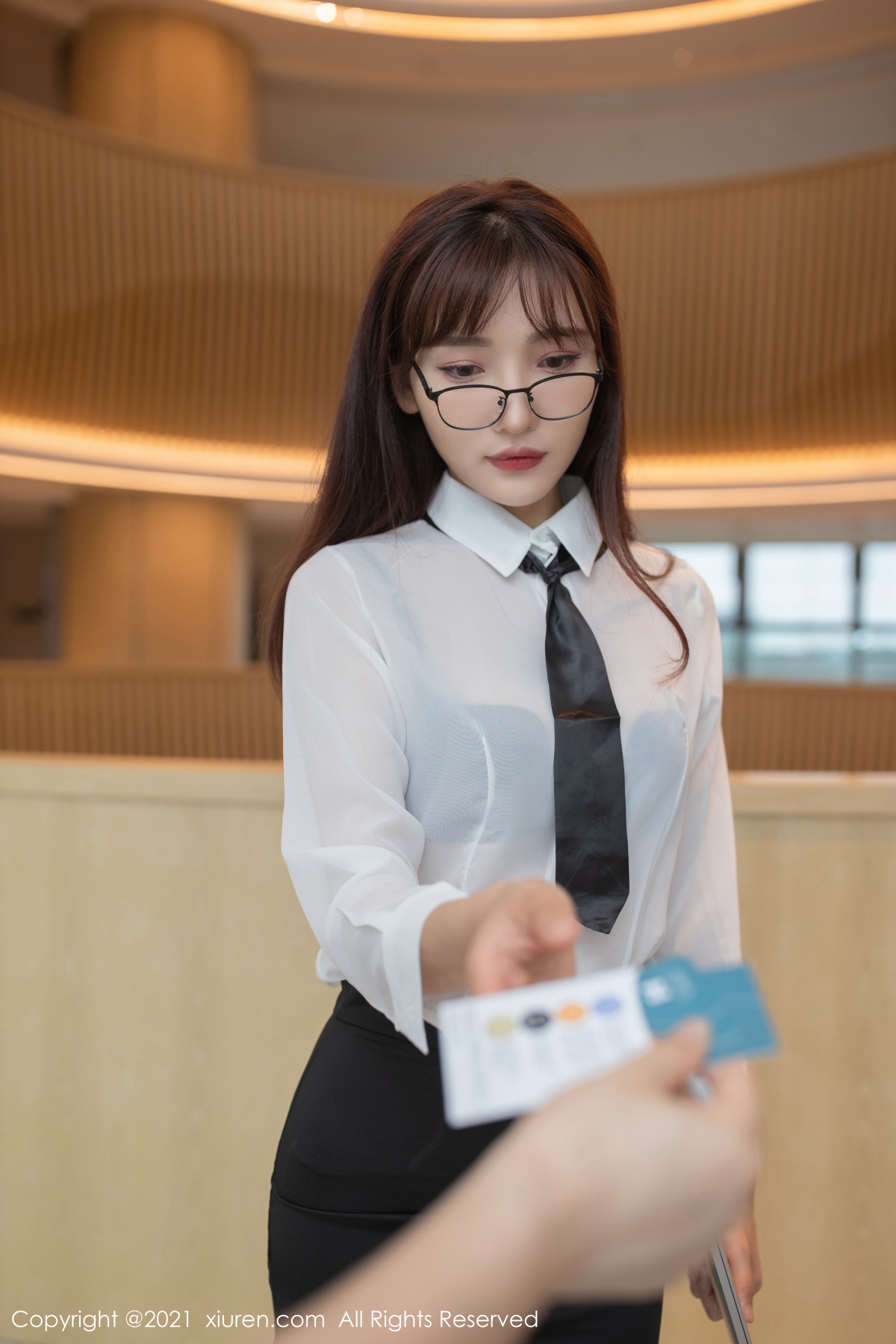 秀人 [XIUREN] 2021.07.22 陆萱萱 秀人套图 第4张
