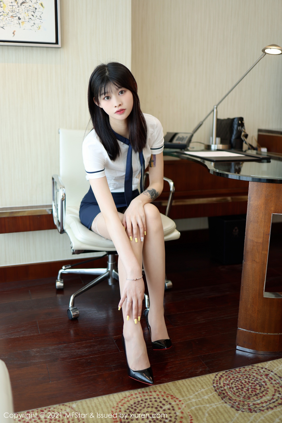 模范学院 [MFStar] 2021.07.23 VOL.516 77qiqi 秀人套图 第5张