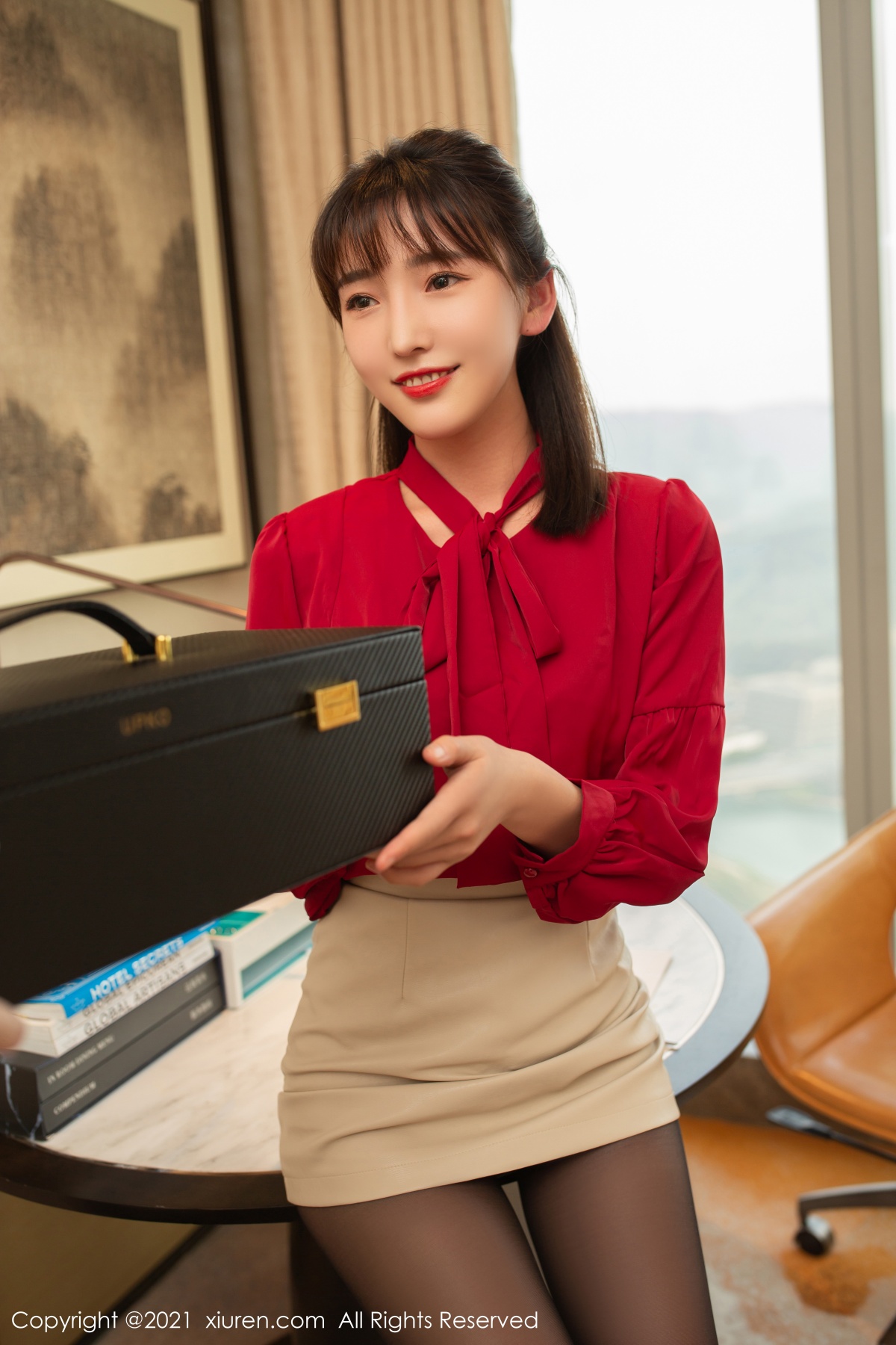 秀人 [XIUREN] 2021.08.18 陆萱萱 秀人套图 第5张
