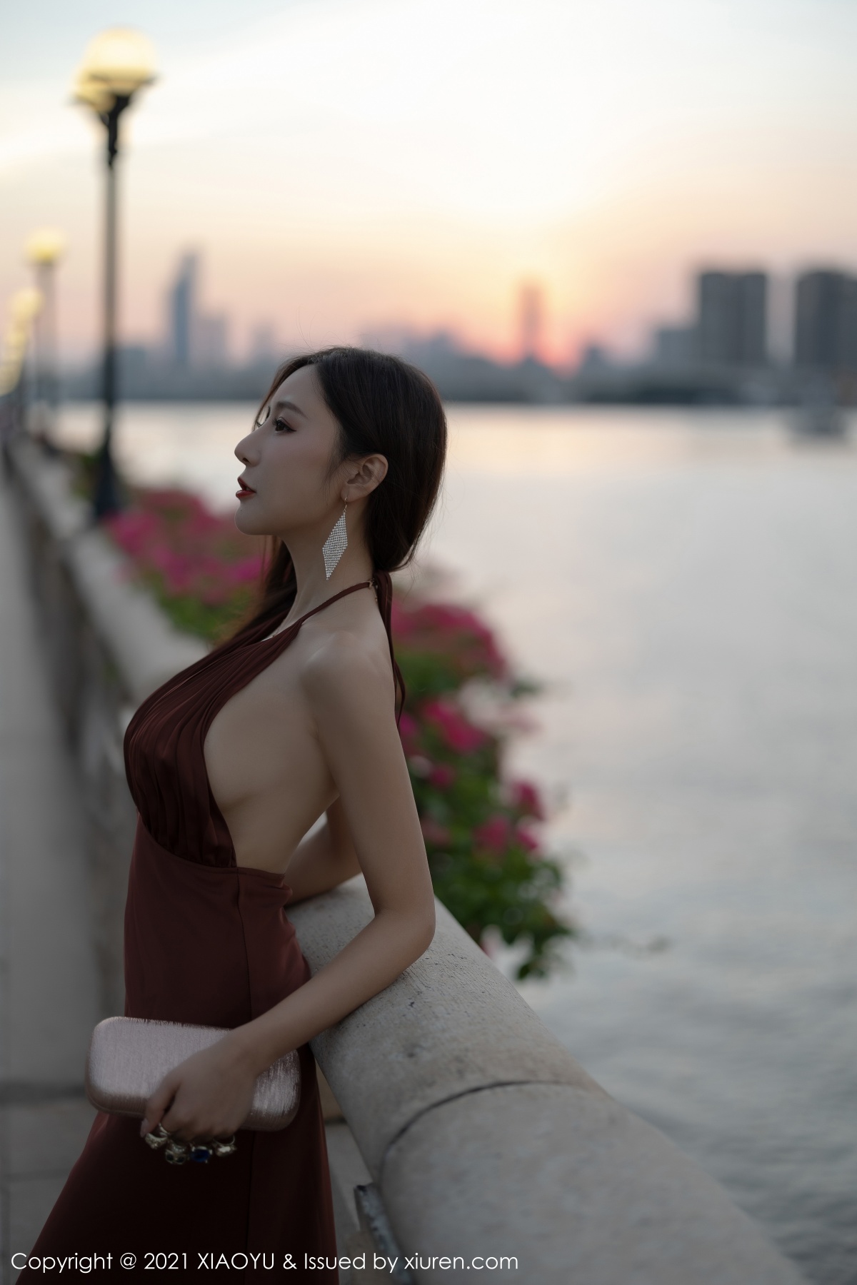 语画界 [XIAOYU] 2021.08.11 VOL.590 王馨瑶yanni 秀人套图 第2张
