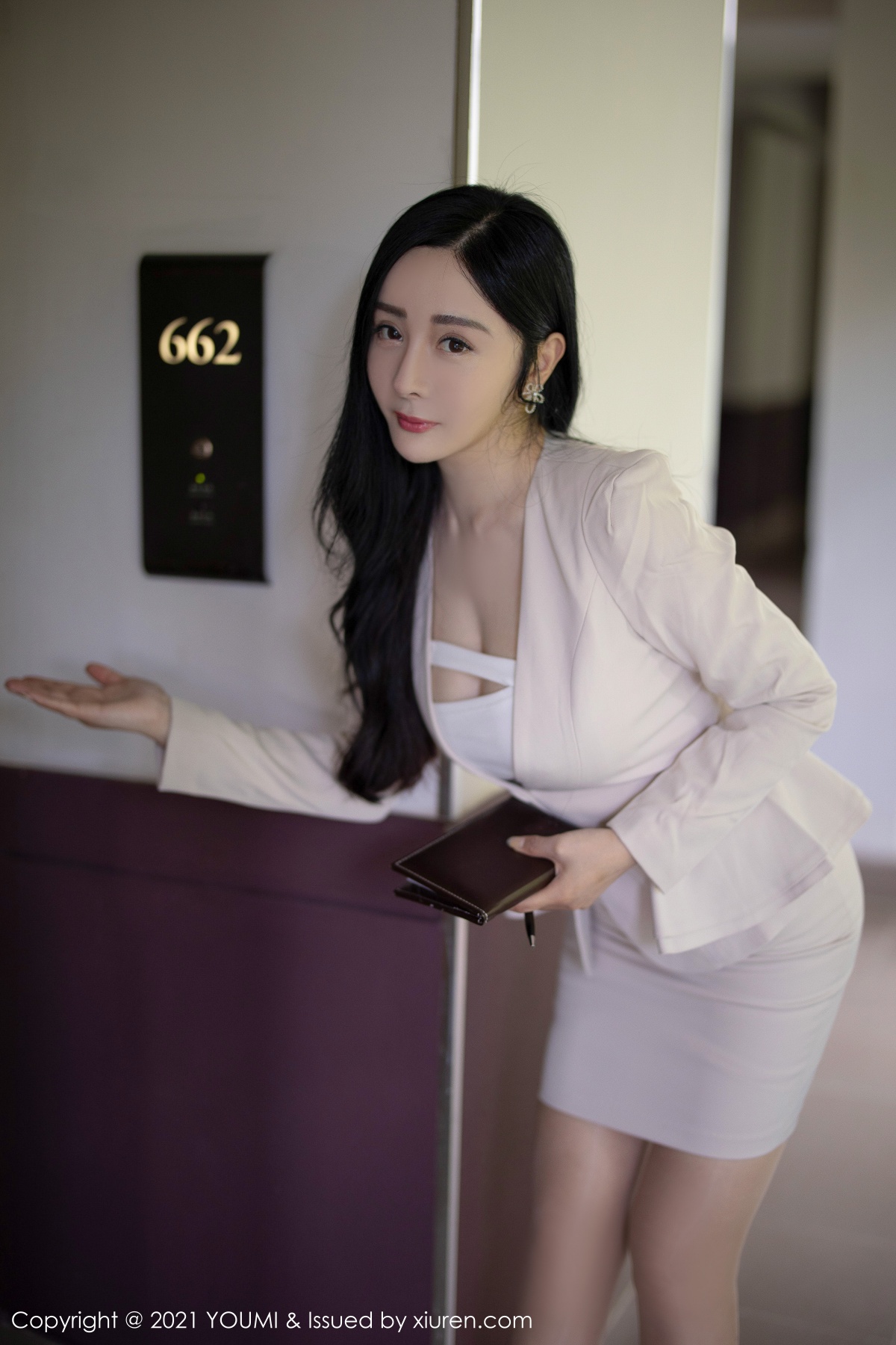尤蜜荟 [YOUMI] 2021.09.18 VOL.695 允爾 秀人套图 第3张