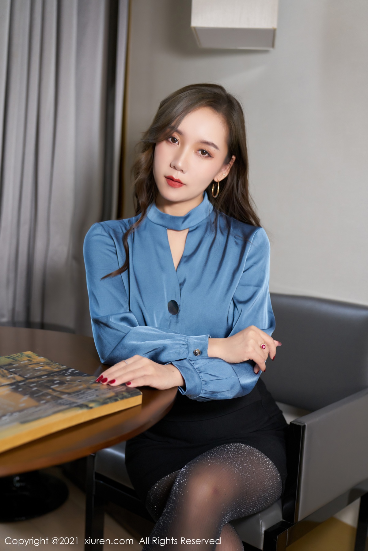 秀人 [XIUREN] 2021.09.16 艾静香 秀人套图 第2张