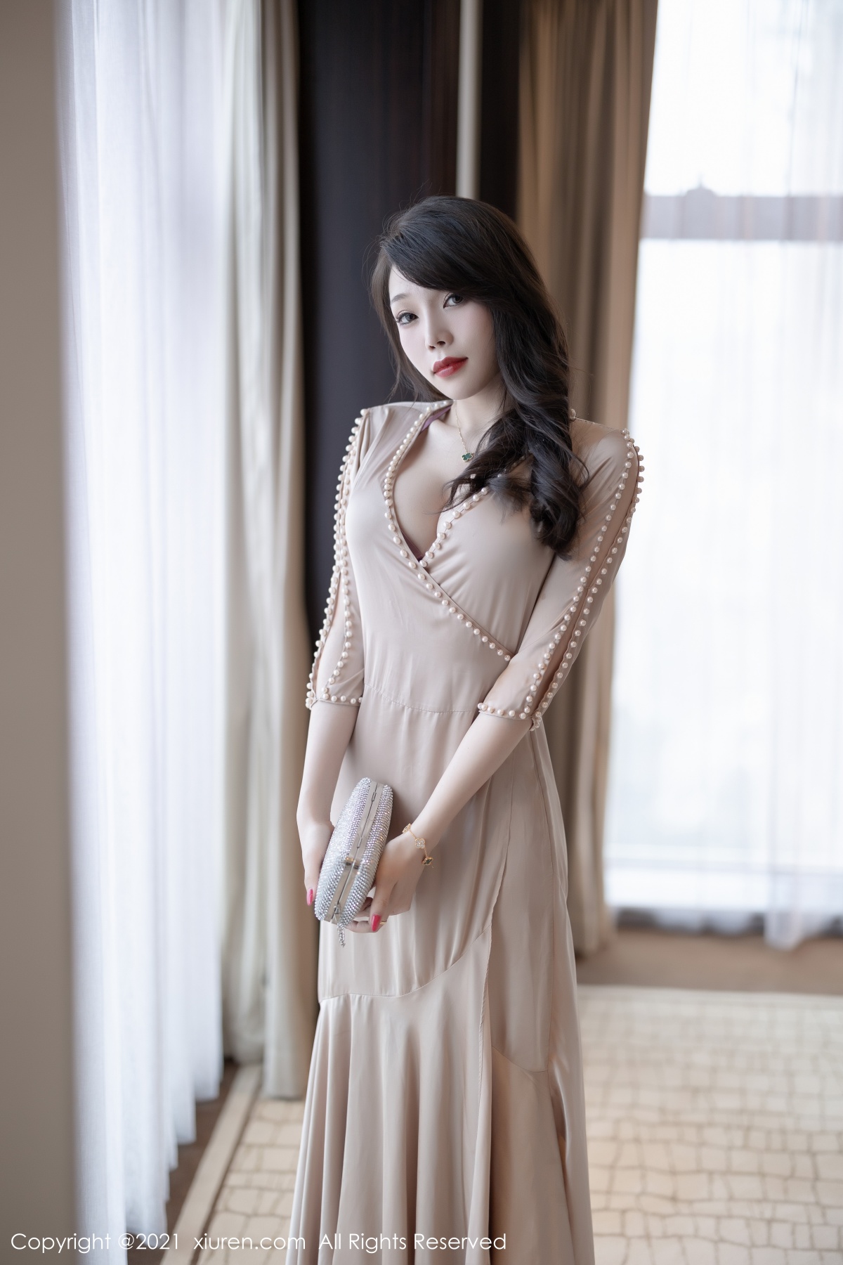 语画界 [XIAOYU] 2021.09.13 VOL.613 芝芝Booty 秀人套图 第2张