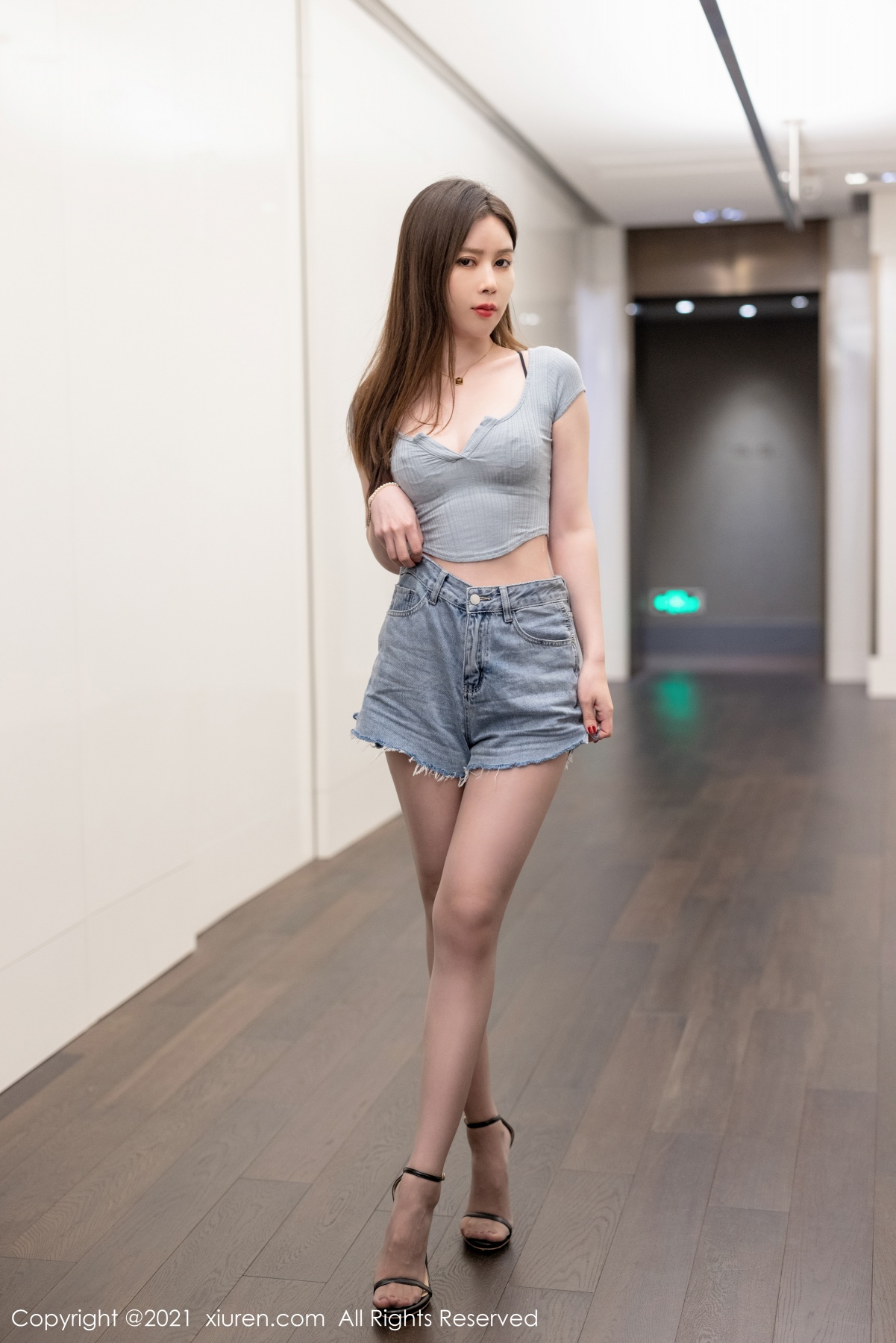 秀人 [XIUREN] 2021.09.14 吴雪瑶 秀人套图 第3张