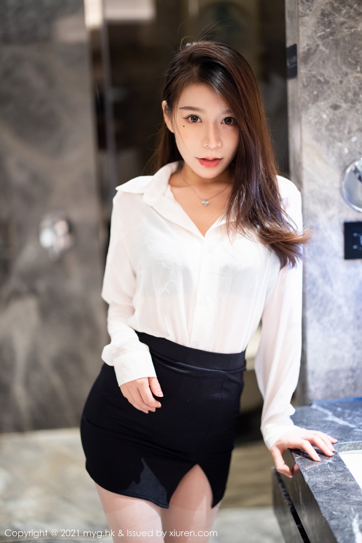 美媛馆 [MyGirl] 2021.09.06 VOL.589 vetiver嘉宝贝儿 秀人套图 第2张