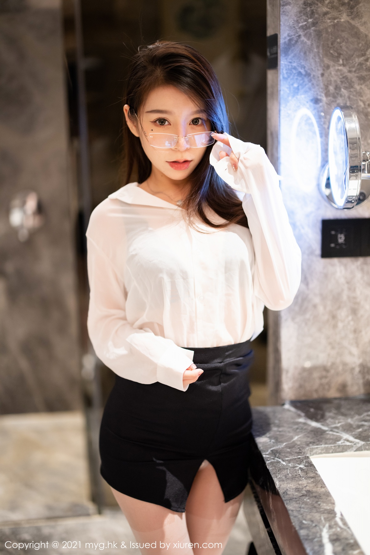 美媛馆 [MyGirl] 2021.09.06 VOL.589 vetiver嘉宝贝儿 秀人套图 第3张