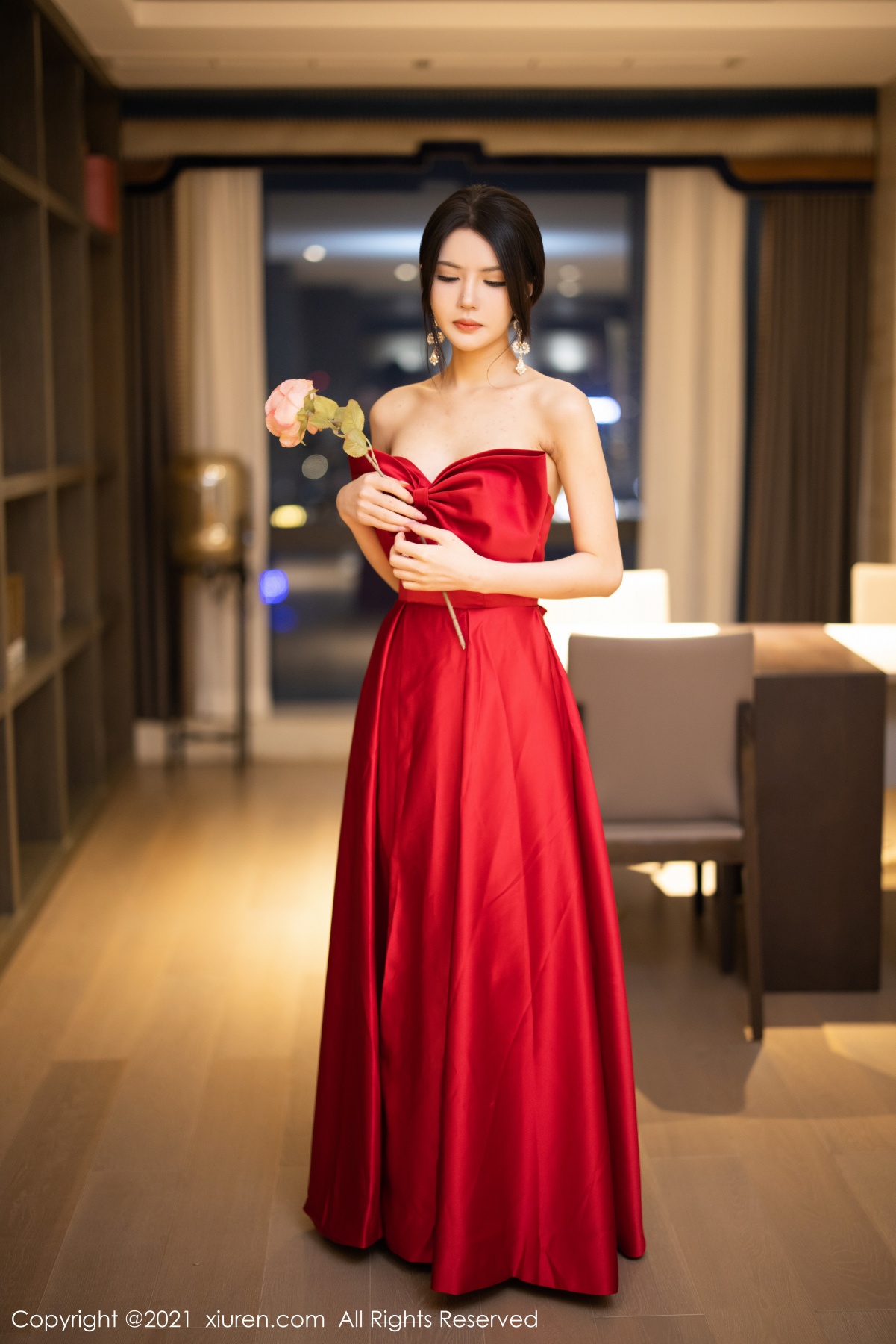 秀人 [XIUREN] 2021.10.28 媛媛酱belle 秀人套图 第2张