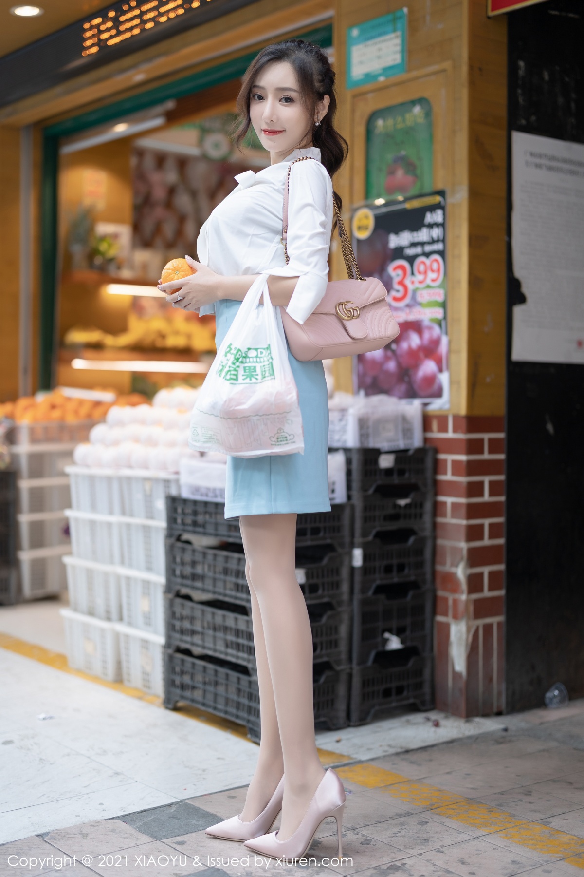 语画界 [XIAOYU] 2021.10.19 VOL.635 王馨瑶yanni 秀人套图 第4张