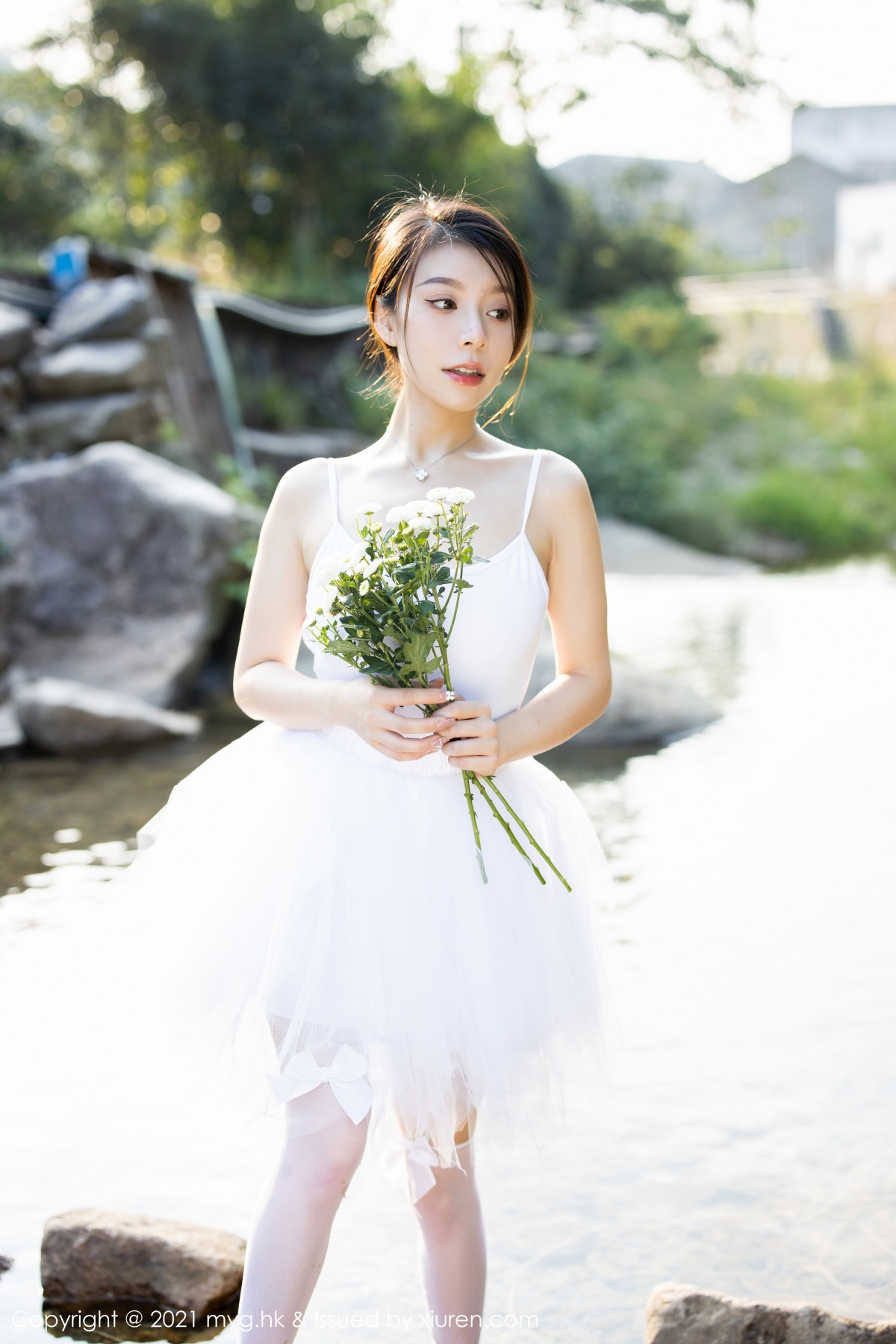 美媛馆 [MyGirl] 2021.10.11 VOL.601 vetiver嘉宝贝儿 秀人套图 第3张