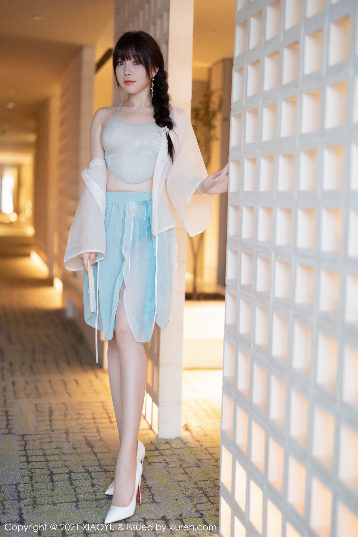 语画界 [XIAOYU] 2021.12.20 VOL.679 芝芝Booty 秀人套图 第5张