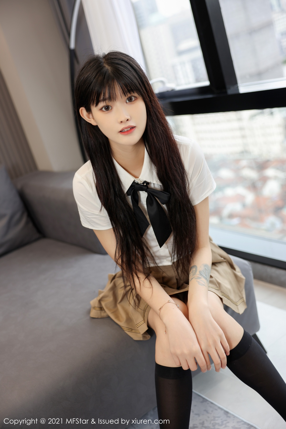 模范学院 [MFStar] 2021.12.10 VOL.546 77qiqi 秀人套图 第4张
