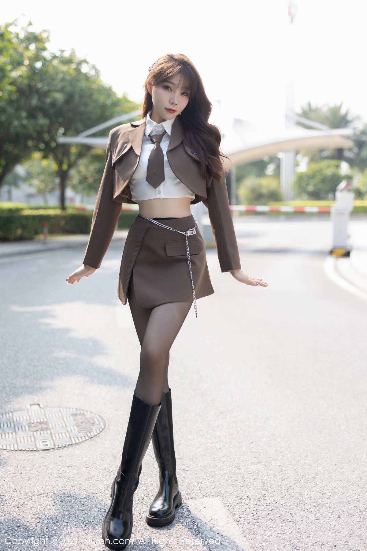 秀人 [XIUREN] 2021.12.03 芝芝Booty 秀人套图 第2张
