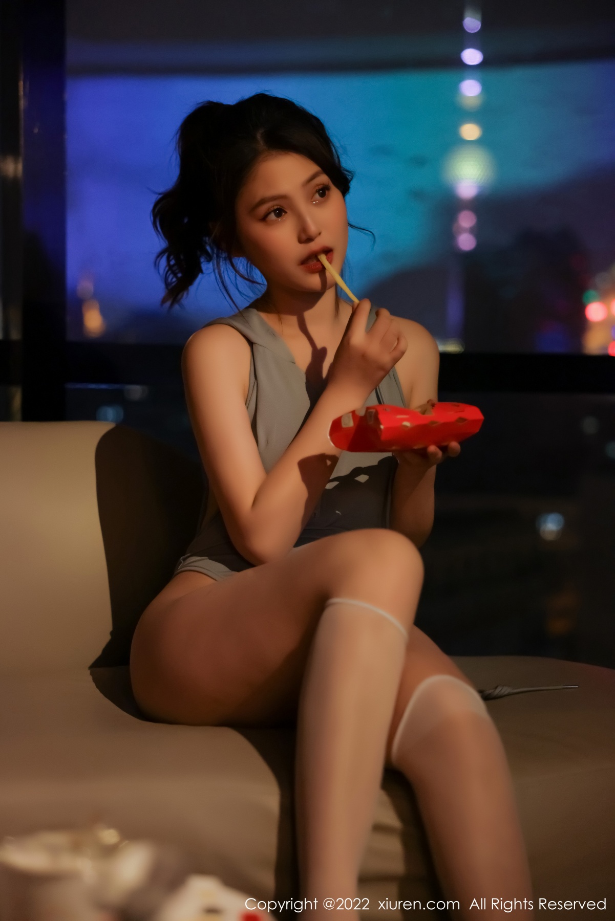 秀人 [XIUREN] 2022.01.20 你的兔妹妹 秀人套图 第2张