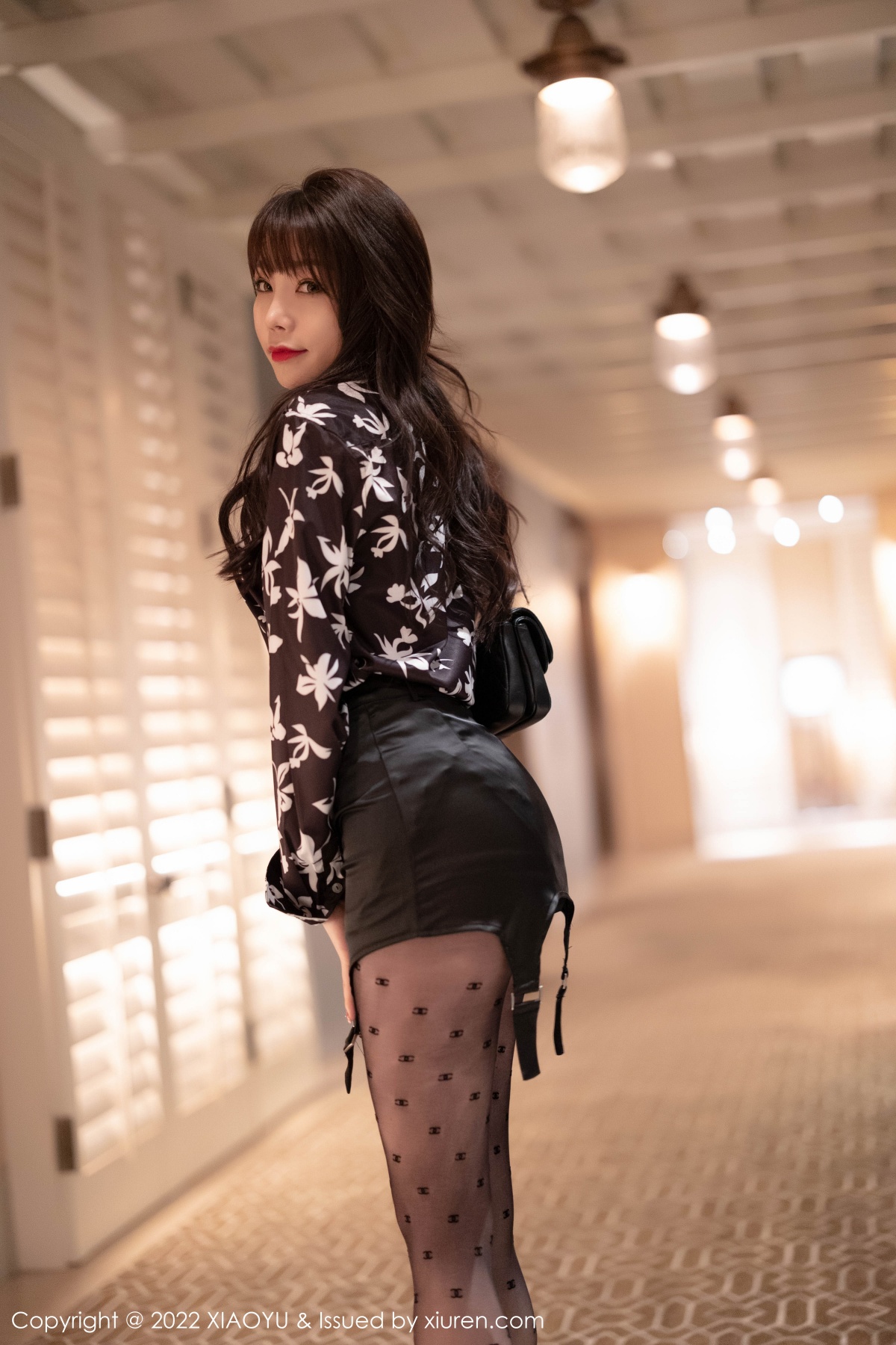 语画界 [XIAOYU] 2022.01.10 VOL.693 芝芝Booty 秀人套图 第3张