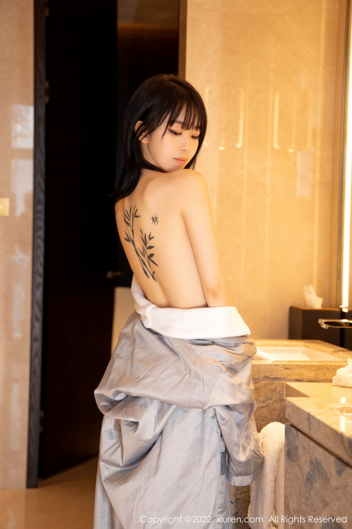秀人 [XIUREN] 2022.03.03 奶瓶. 秀人套图 第4张