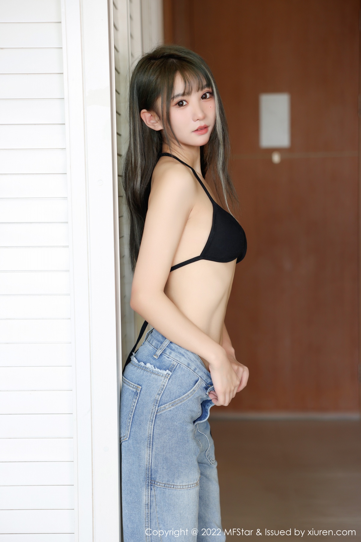 模范学院 [MFStar] 2022.02.28 VOL.553 小果冻儿 秀人套图 第4张