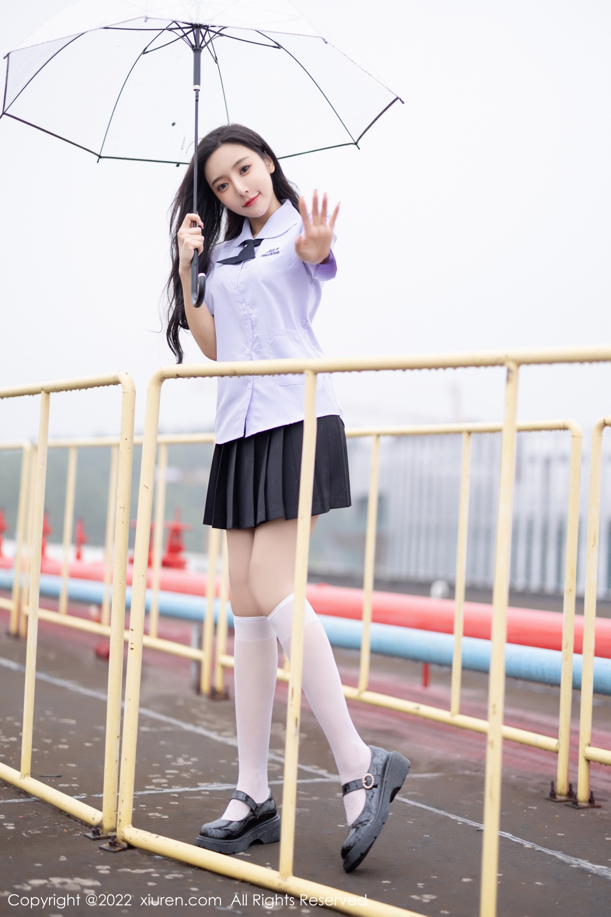秀人 [XIUREN] 2022.04.02 王馨瑶yanni 秀人套图 第4张