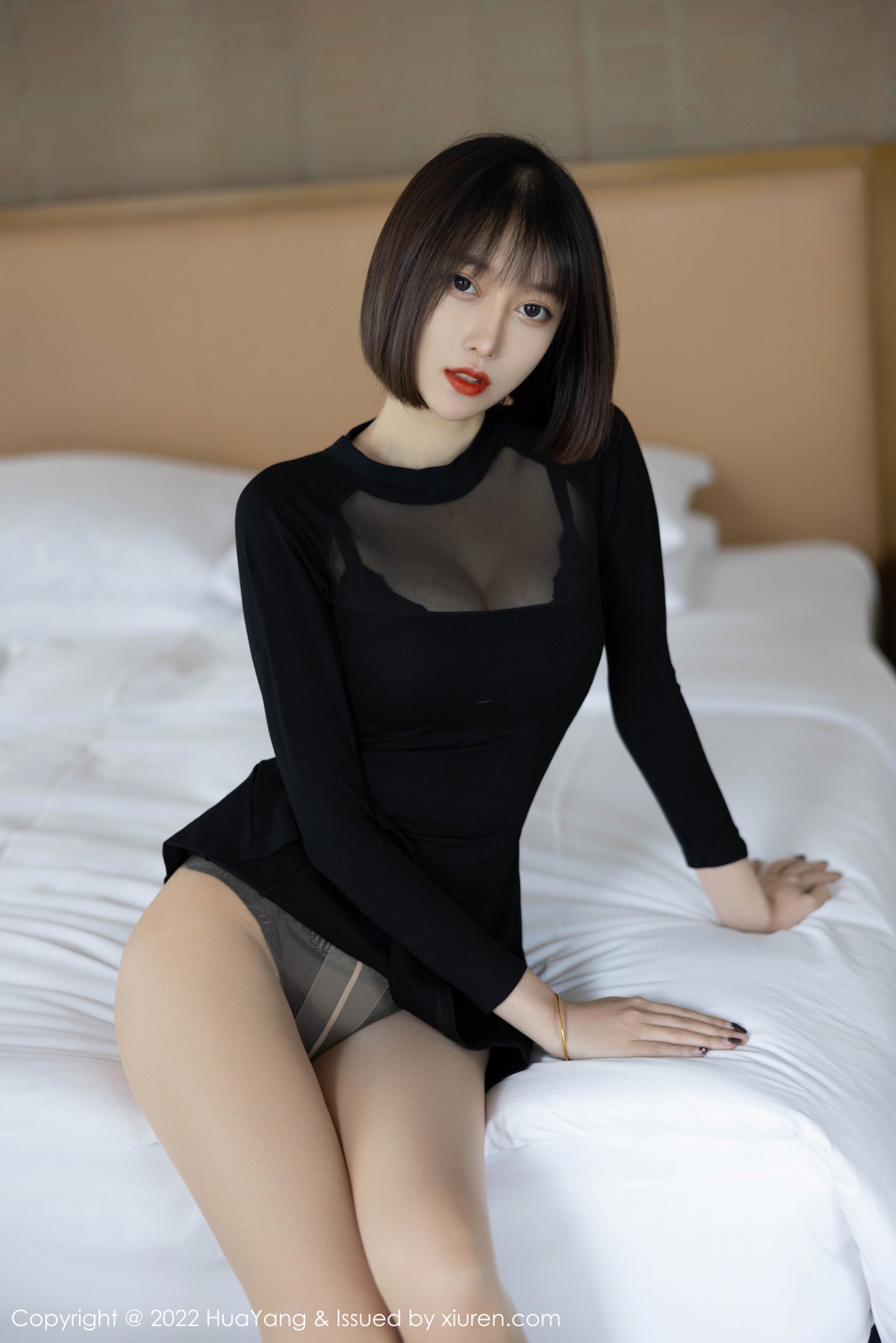 花漾show [HuaYang] 2022.03.17 VOL.491 玥儿玥er 秀人套图 第3张