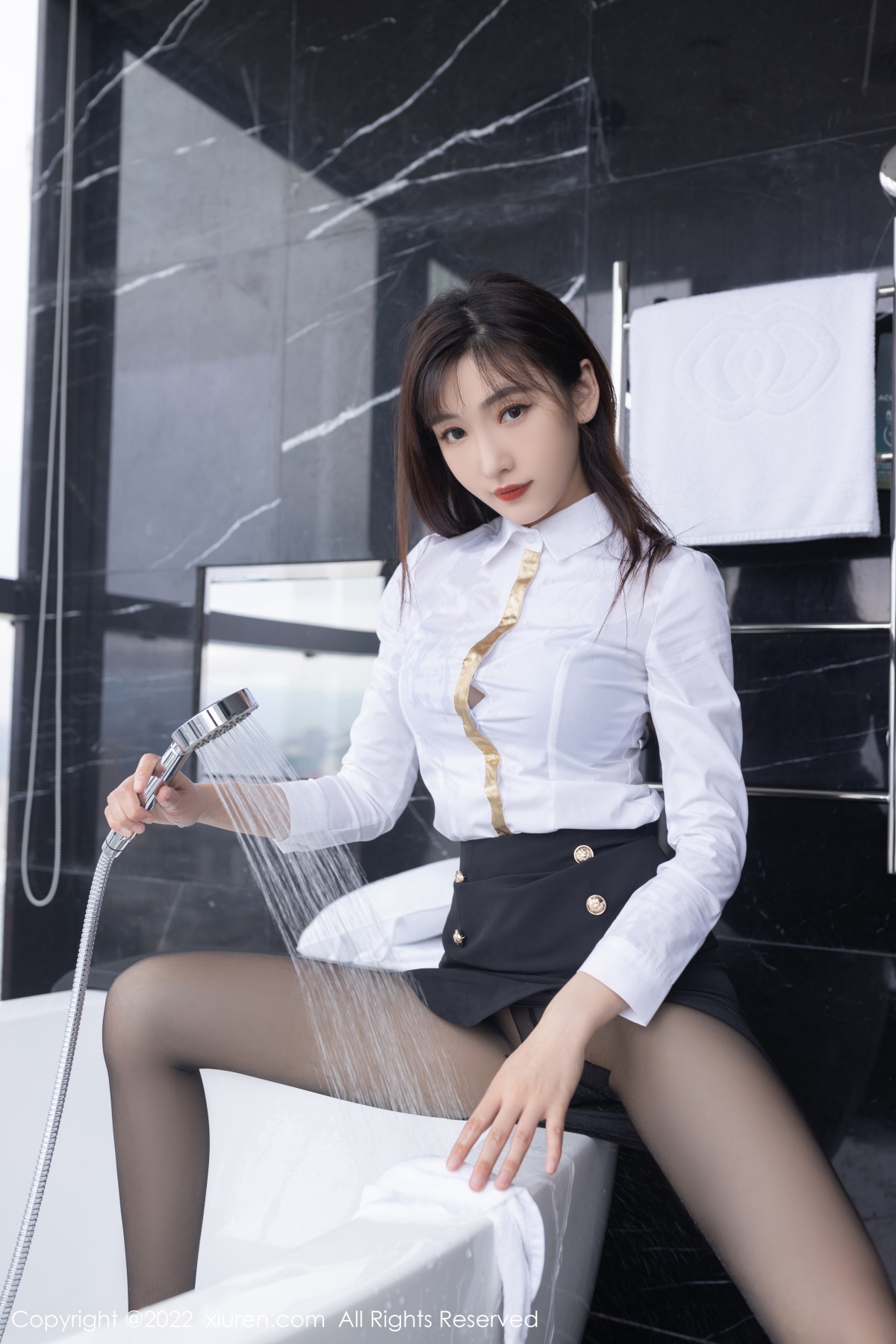 秀人 [XIUREN] 2022.06.23 陆萱萱 秀人套图 第4张
