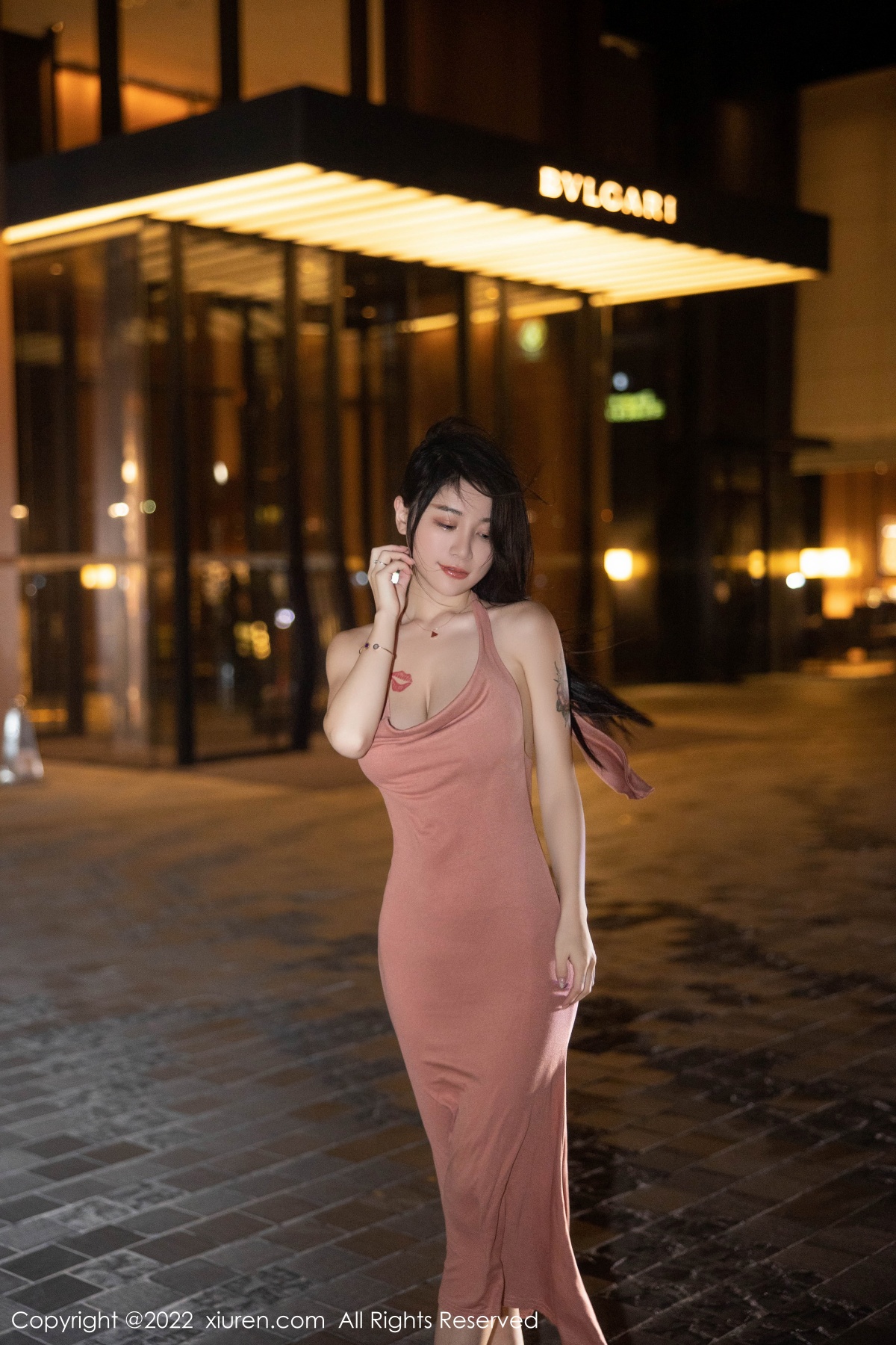 秀人 [XIUREN] 2022.08.12 美七 Mia 秀人套图 第2张