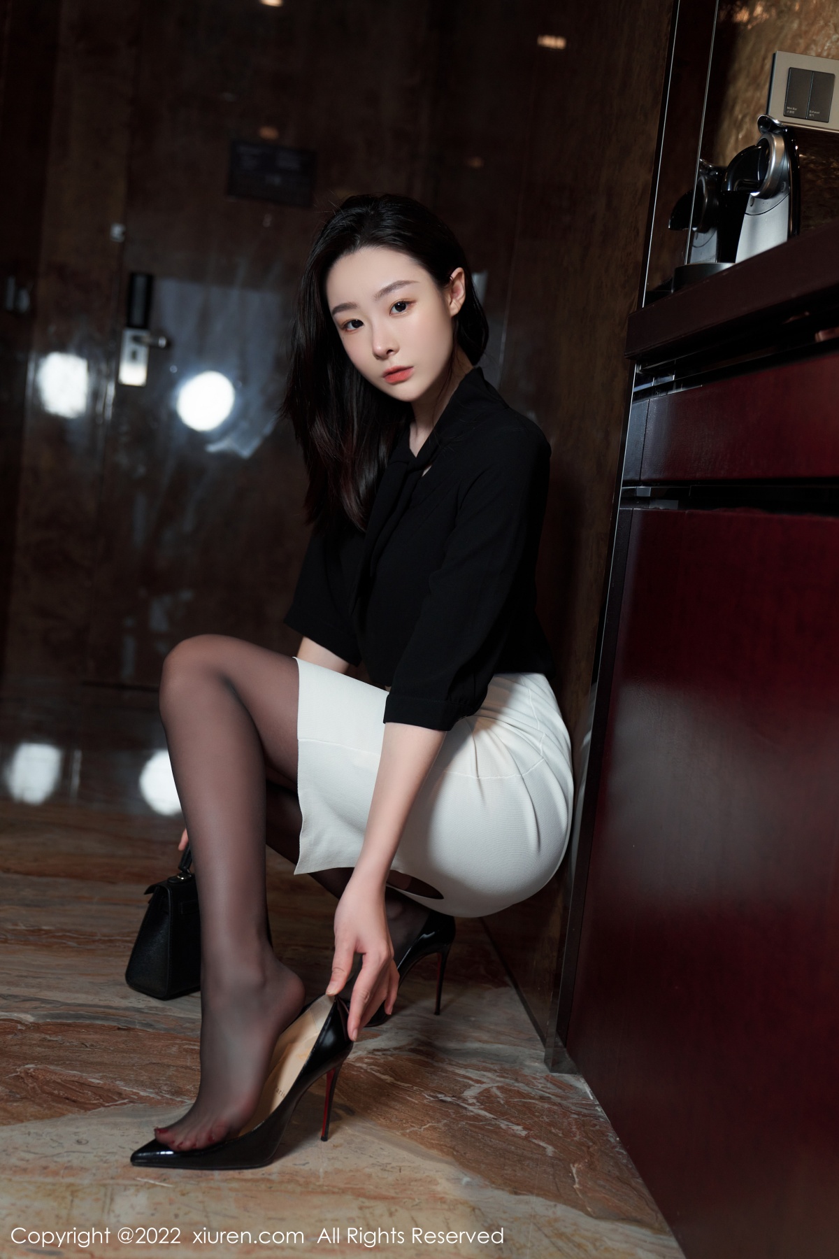 秀人 [XIUREN] 2022.07.21 是小逗逗 秀人套图 第2张