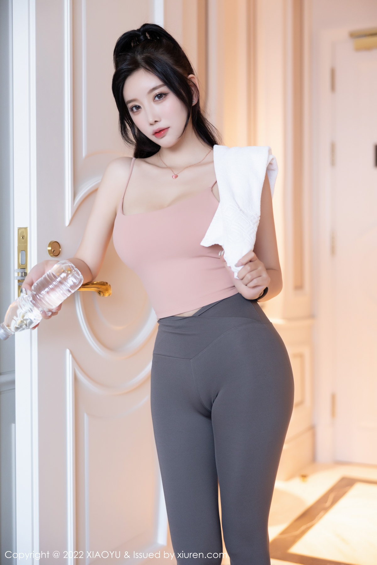 语画界 [XIAOYU] 2022.09.02 VOL.856 杨晨晨Yome 秀人套图 第3张