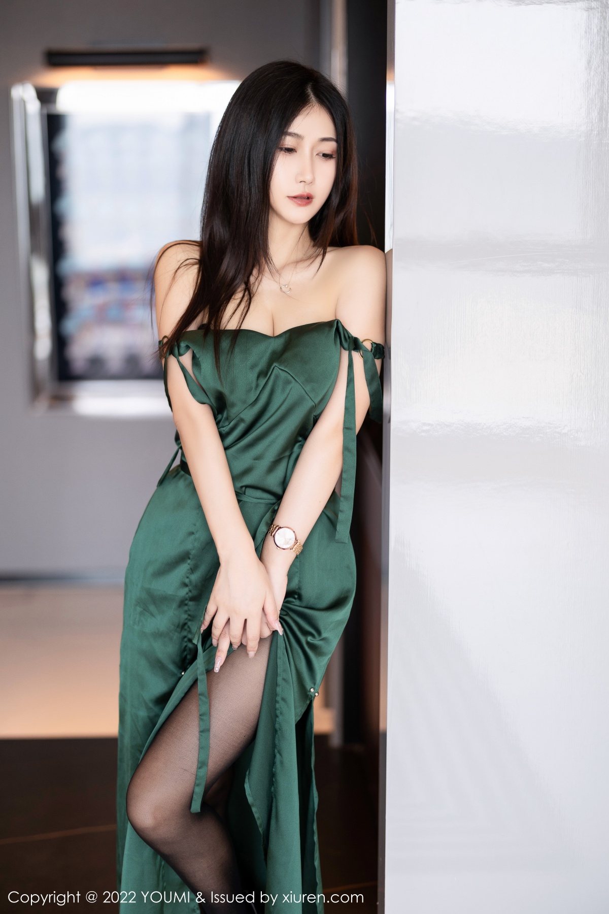 尤蜜荟 [YOUMI] 2022.08.31 VOL.837 laura阿姣 秀人套图 第4张