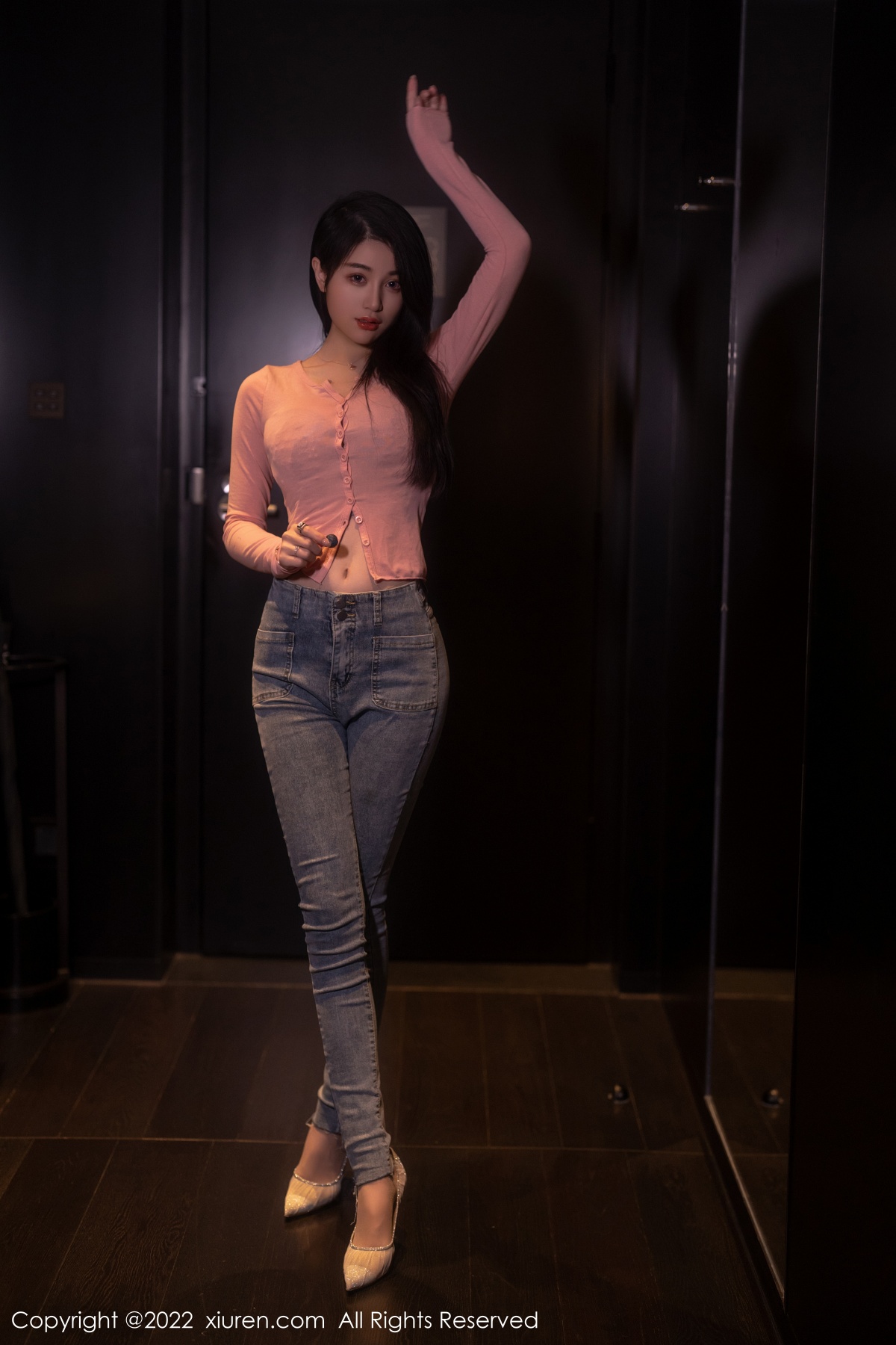 秀人 [XIUREN] 2022.08.29 美七 Mia 秀人套图 第4张