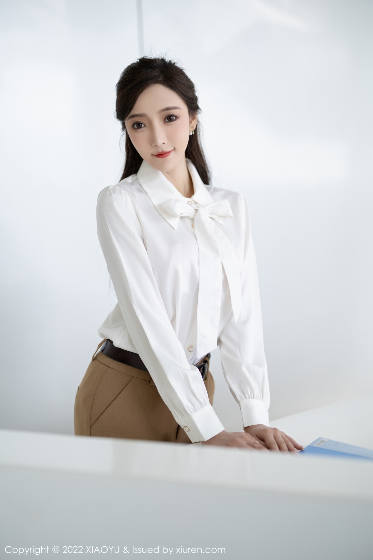语画界 [XIAOYU] 2022.08.29 VOL.852 王馨瑶yanni 秀人套图 第4张