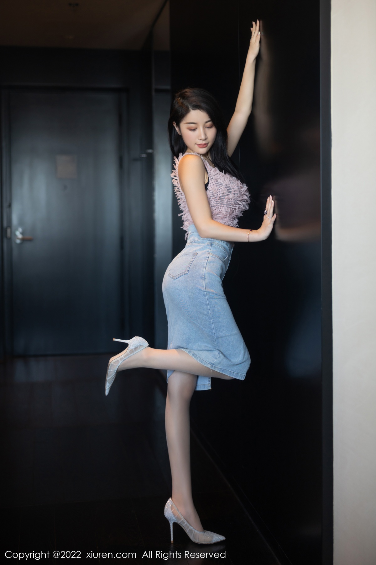 秀人 [XIUREN] 2022.08.25 美七 Mia 秀人套图 第3张