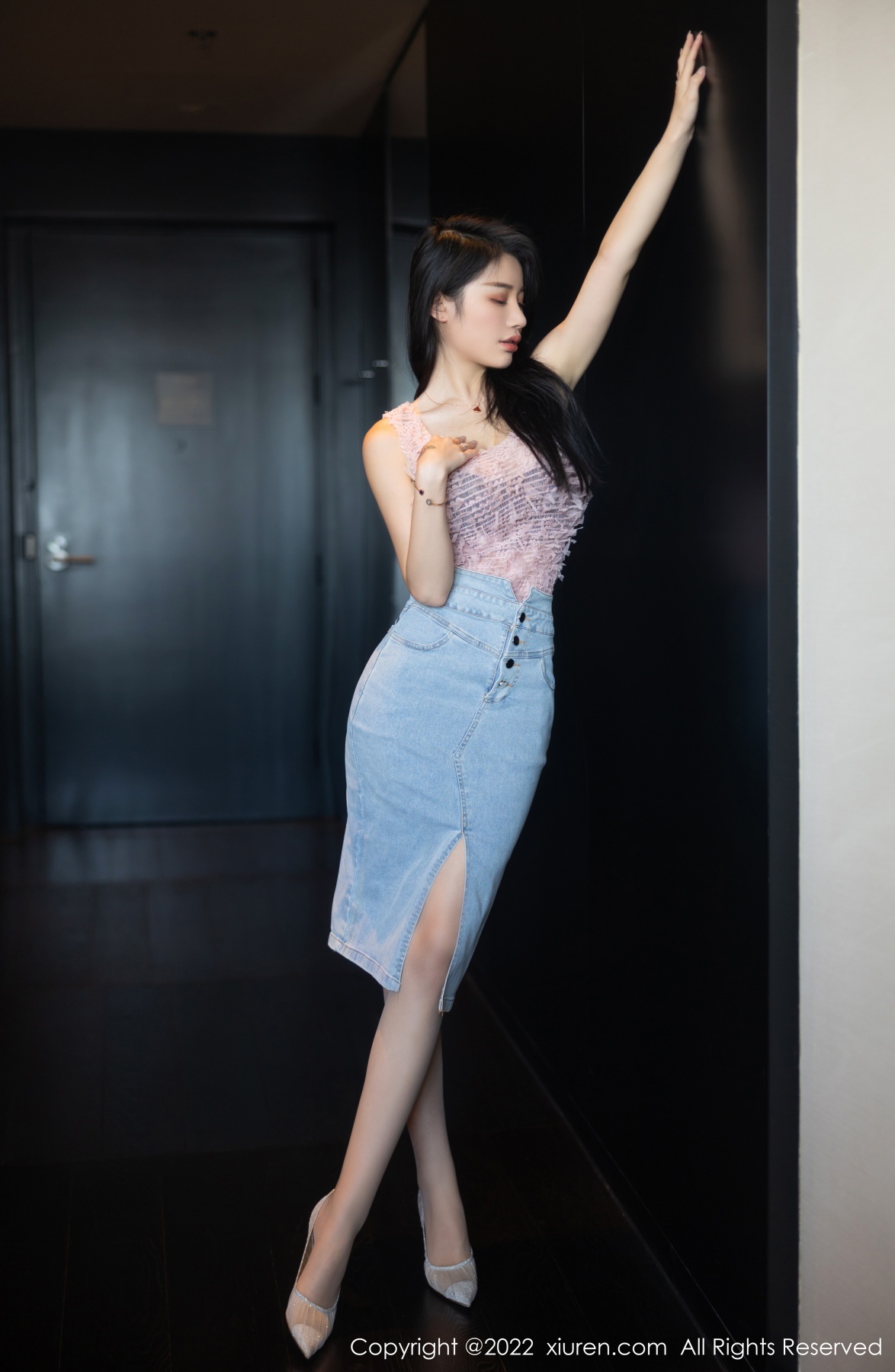 秀人 [XIUREN] 2022.08.25 美七 Mia 秀人套图 第4张