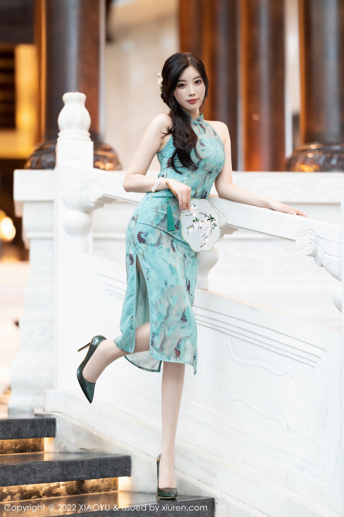 语画界 [XIAOYU] 2022.10.14 VOL.882 杨晨晨Yome 秀人套图 第3张