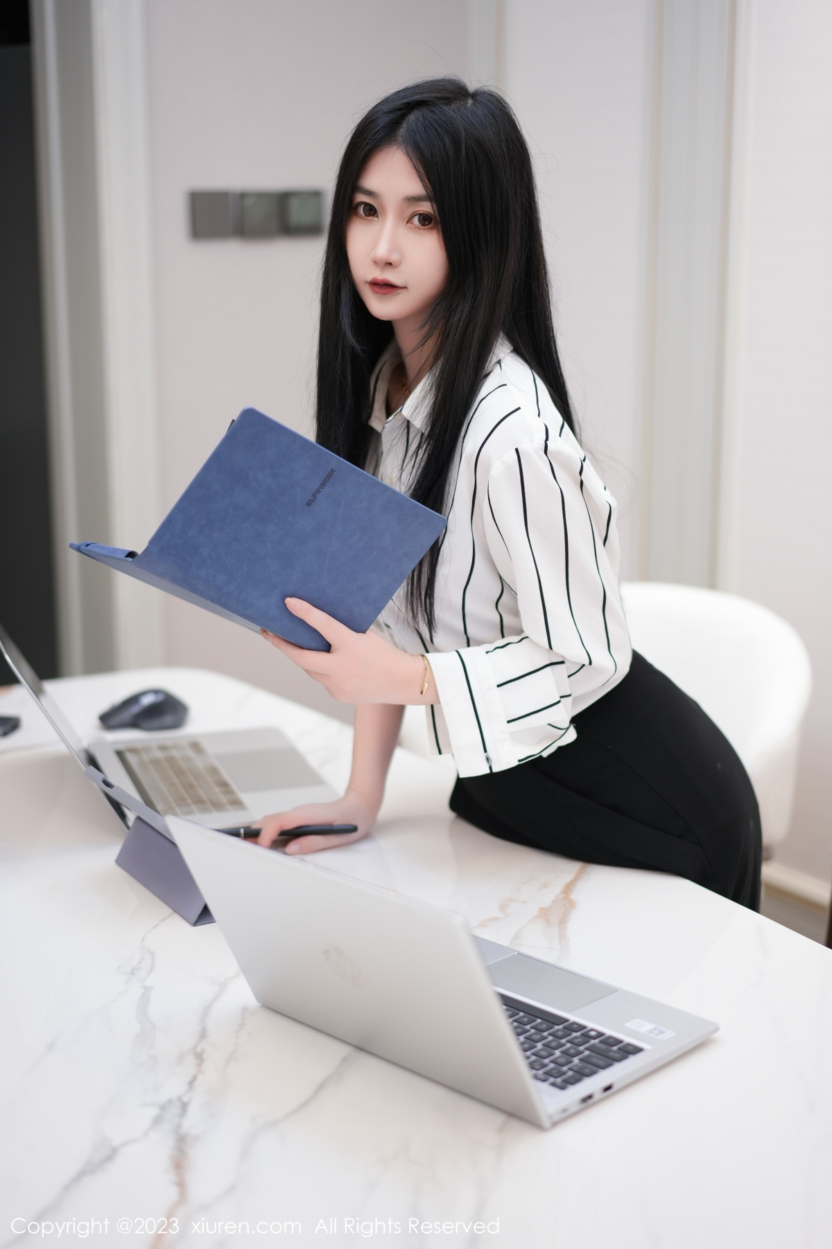 秀人 [XIUREN] 2023.06.02 laura阿姣 秀人套图 第3张