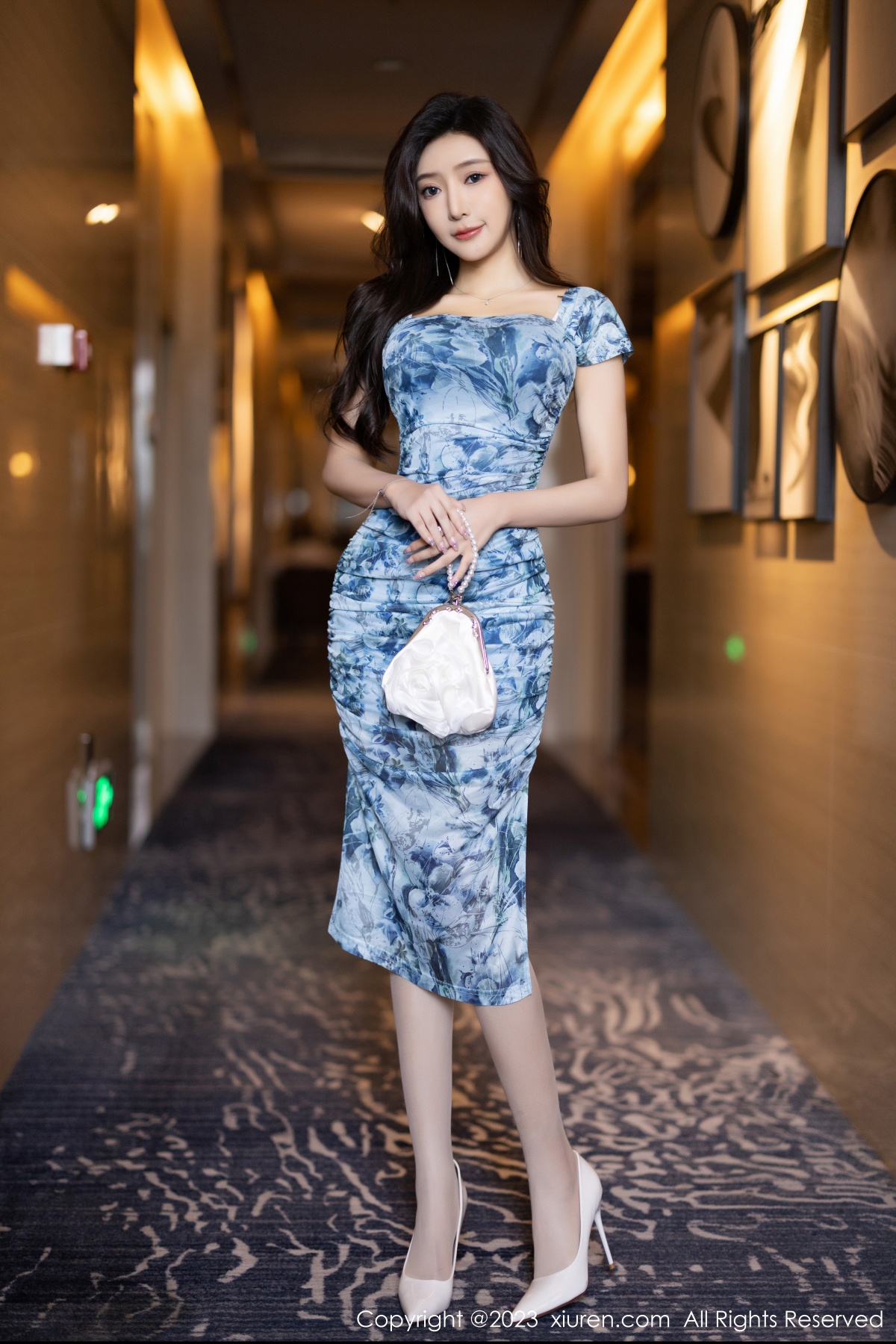 秀人 [XIUREN] 2023.05.26 王馨瑶yanni 秀人套图 第3张